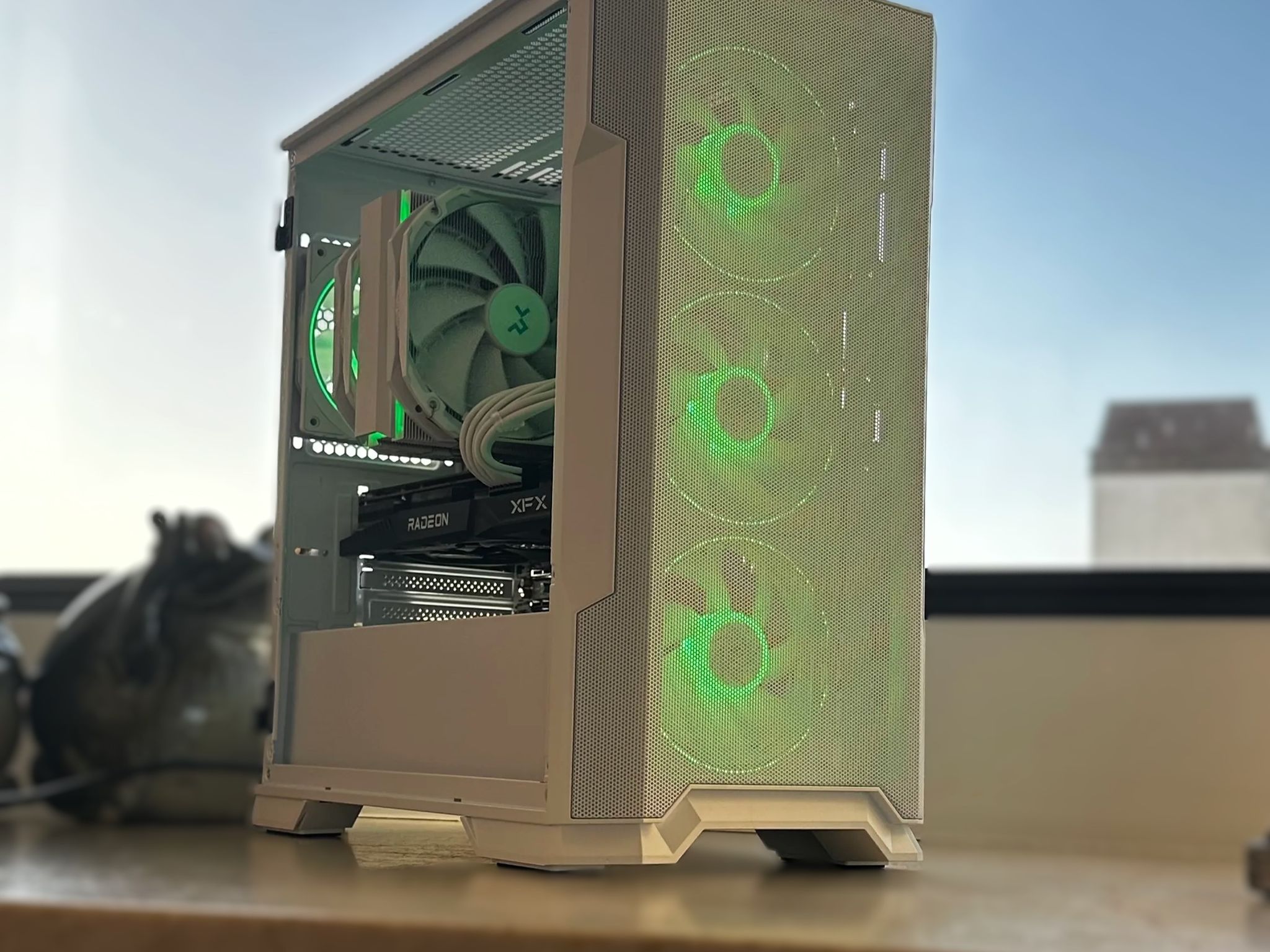 |🚀The Leviathan🚀| | RX 6700XT & Ryzen 5700x |