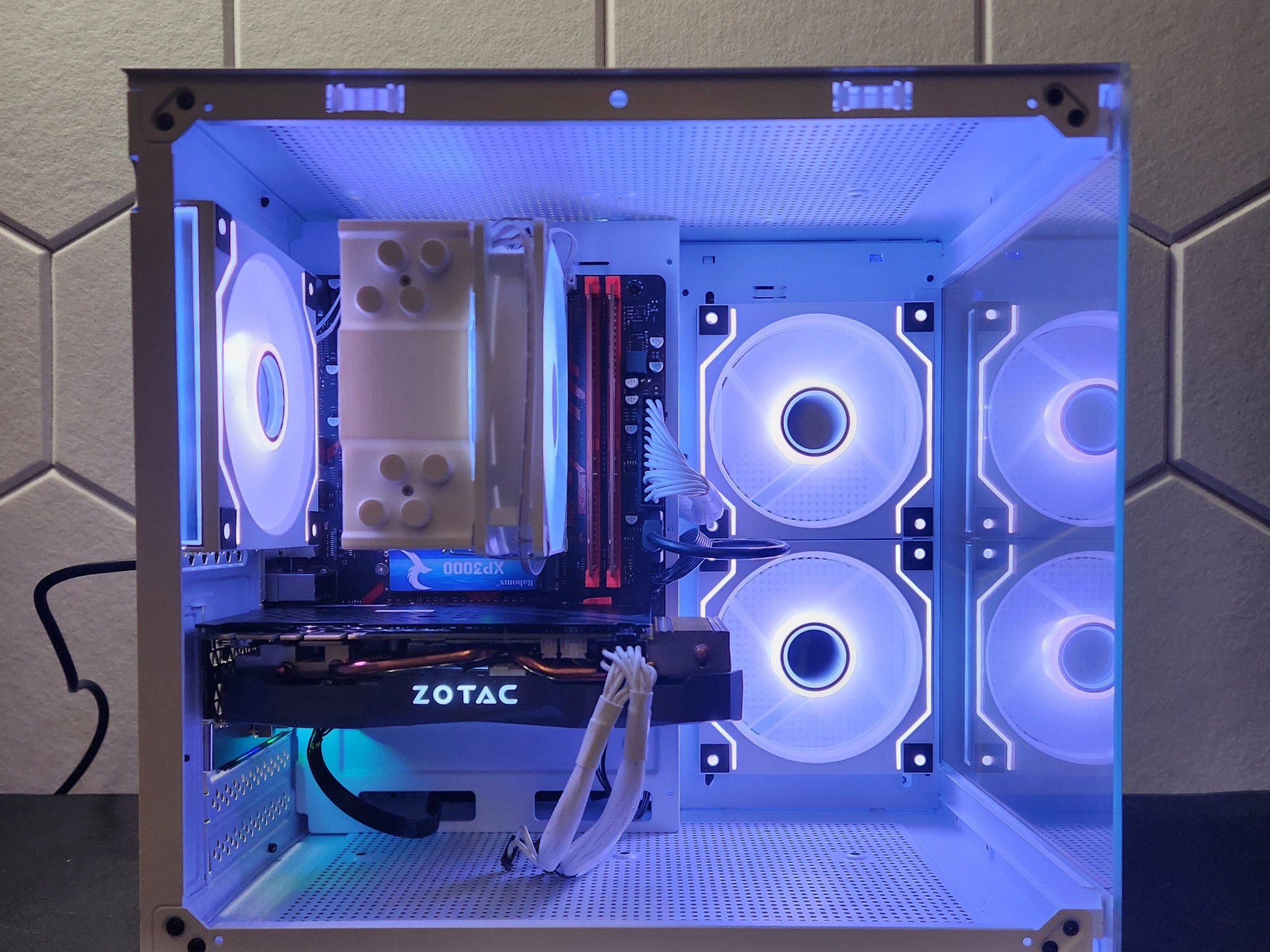 "Budget Gaming PC" GTX 1070TI | Ryzen 5 3500X | 16GB DDR4 | 500GB SSD | WIFI+BT