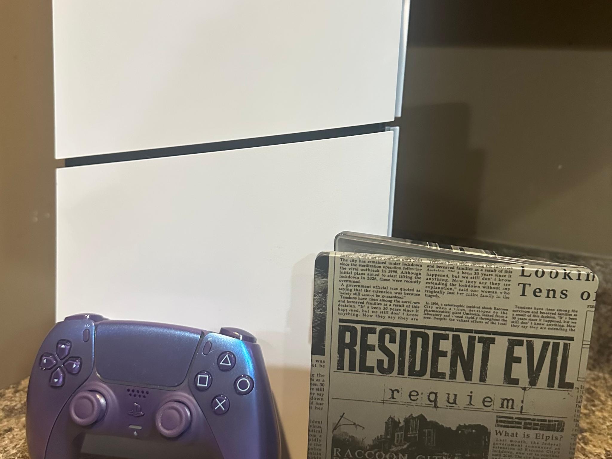 PS5 Slim Disc Edition 1TB Console Bundle + Purple DualSense + Resident Evil 9 Steelbook