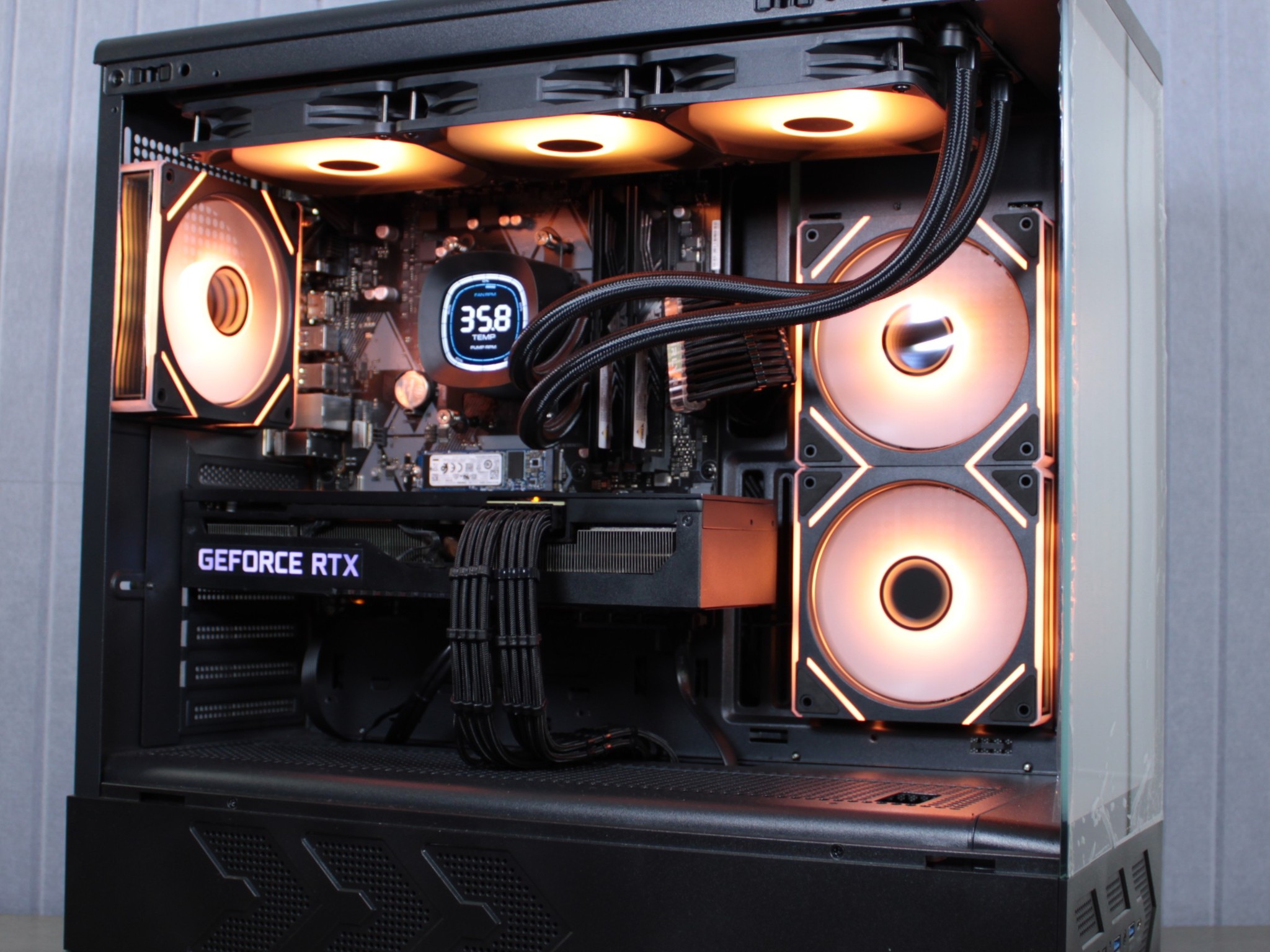 RTX 3080 10GB | Ryzen 5 5500 | 32GB ddr4 3200 MHz | 1.5 TB storage | B450 MB | WiFi | Win 11 | 1440P
