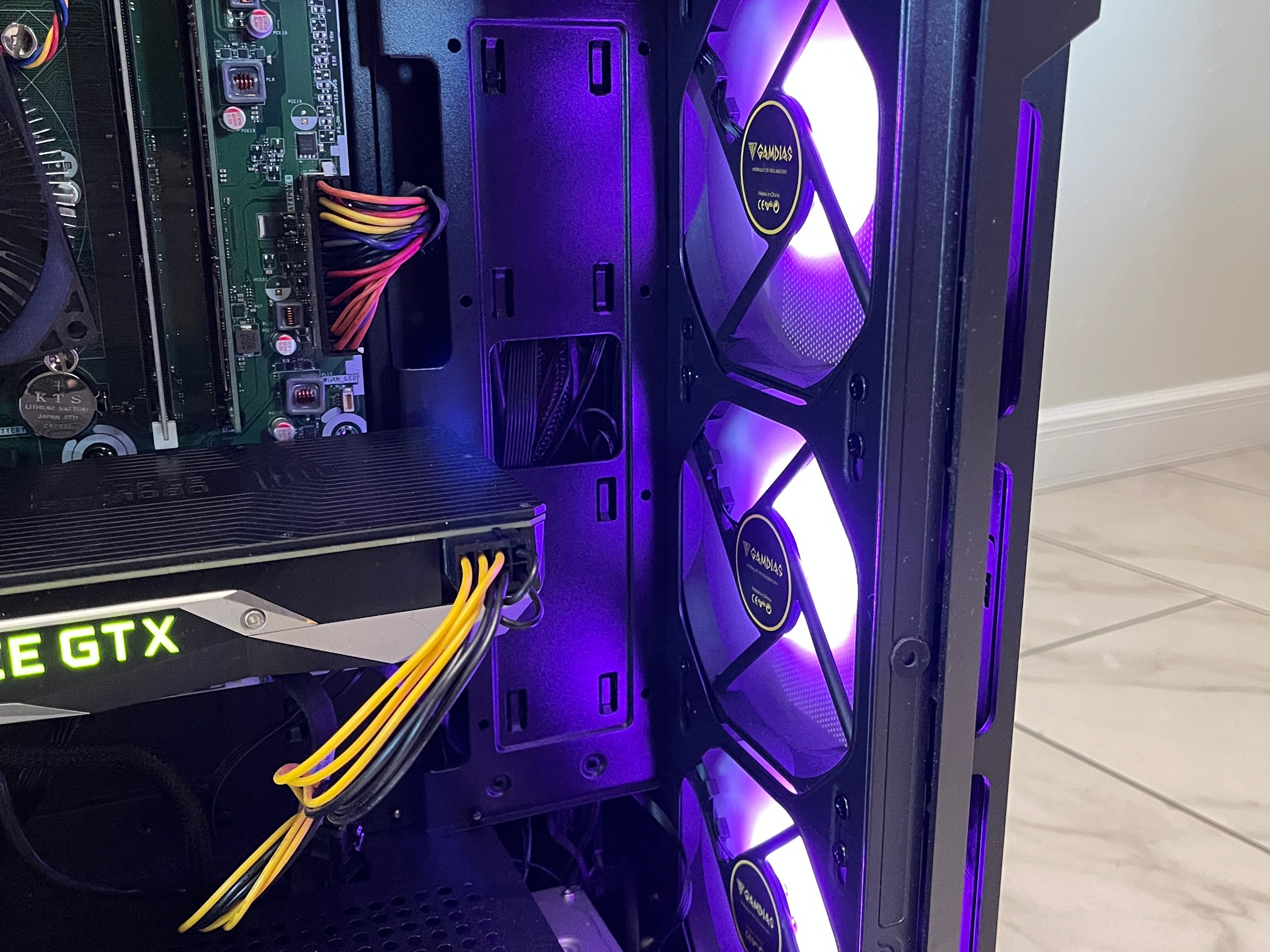 NVIDIA GTX 1080, Intel i7-6700, 12GB RAM, 870 GB Storage, High FPS Gaming PC w/ Wi-Fi + Bluetooth