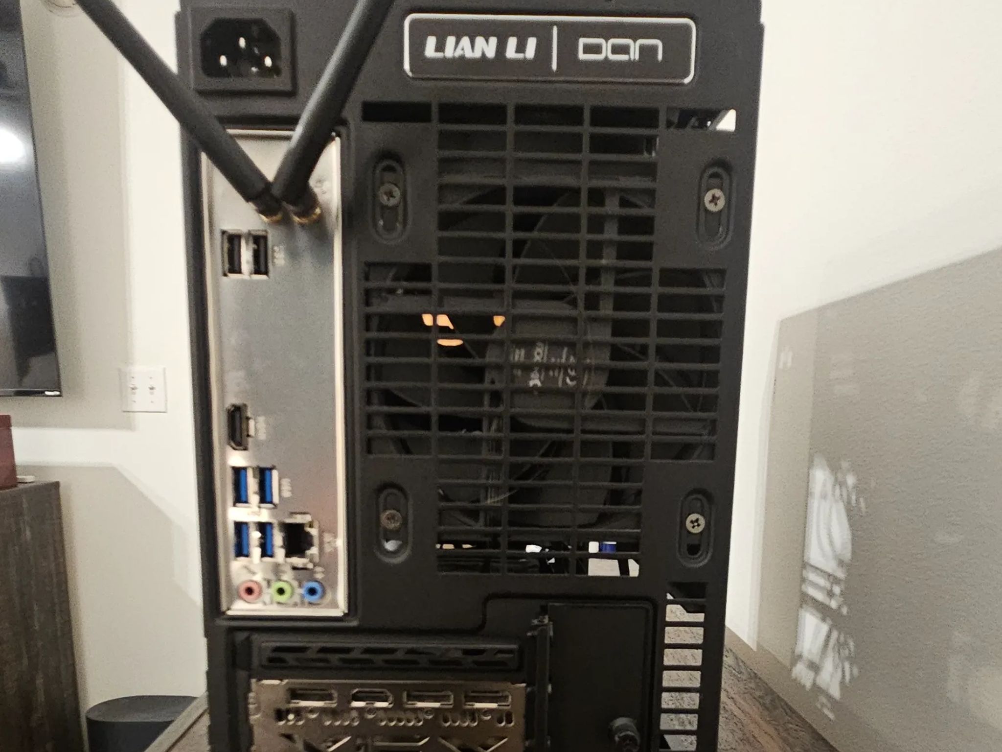 AMD Ryzen 7 5700X3D + RX 6750 XT Blackout 1440p Pure Performance Gaming PC