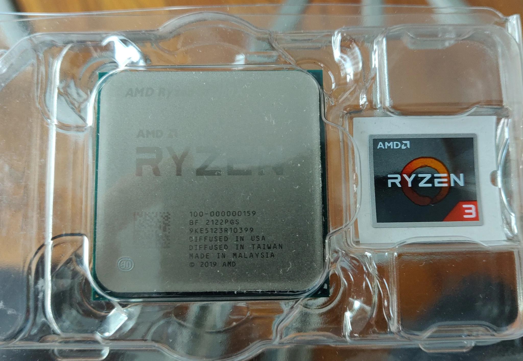 AMD Ryzen 3 3300X AM4 CPU + Heatsink