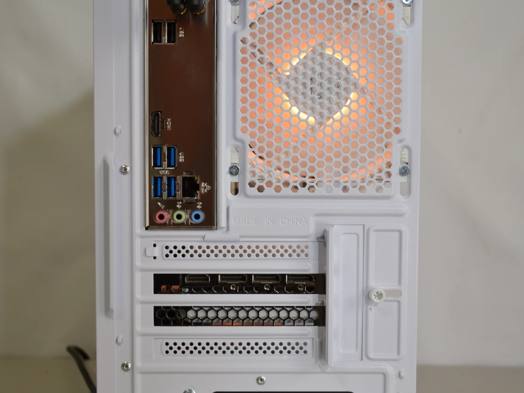 ⚪White Out V3⚪ - RTX 3060ti | Ryzen 5 5500| 1tb NVMe | Windows 11 FULLY Activated