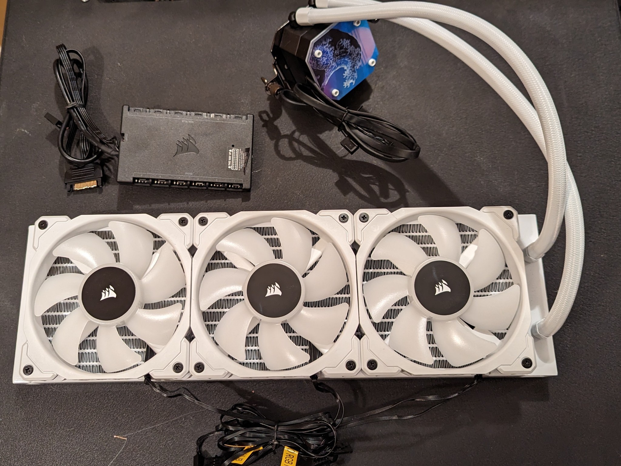 Corsair H150i ELITE CAPELLIX 360mm AIO with iCUE - White - AMD Only