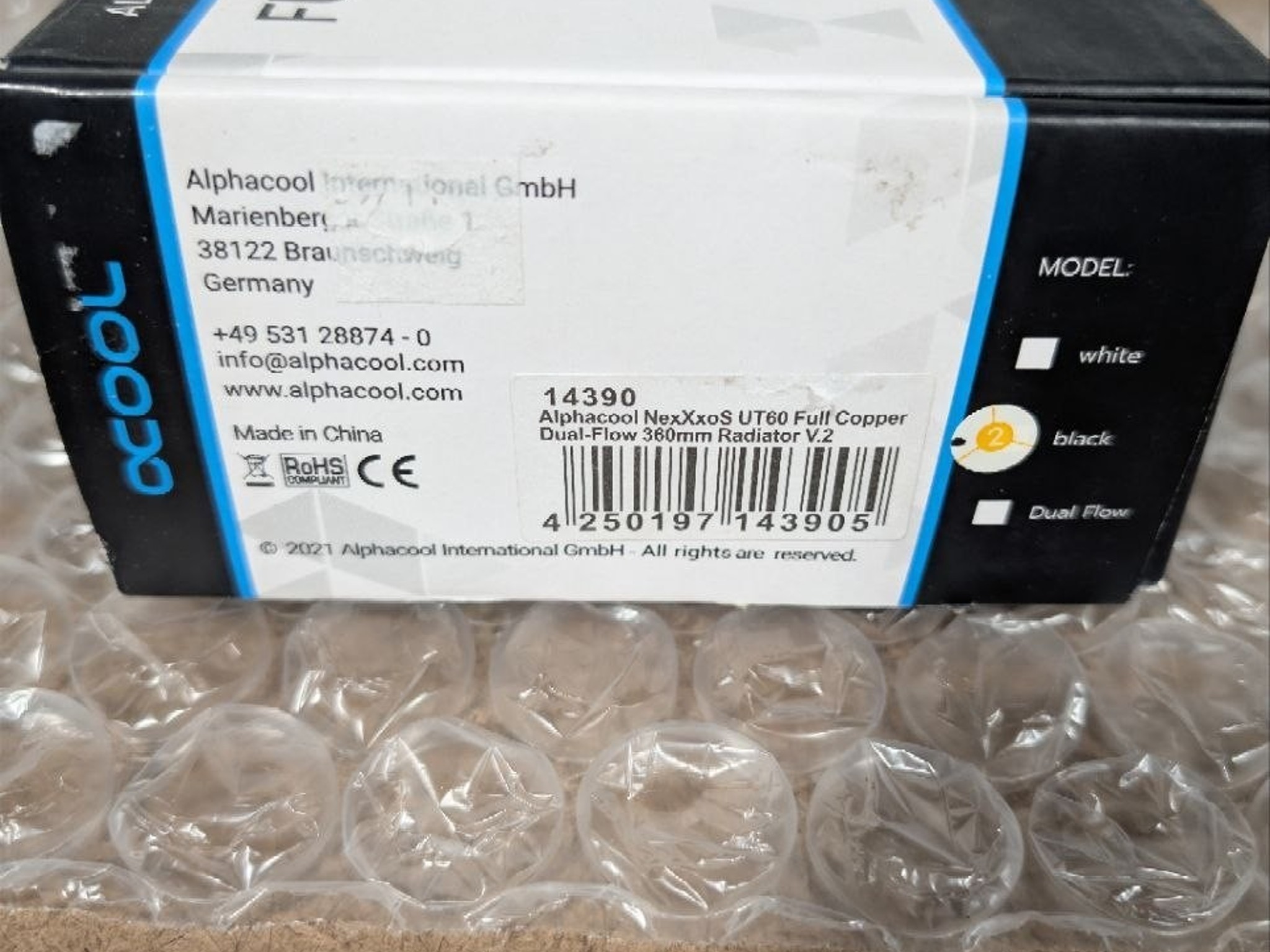 Alphacool NexXxoS UT60 Full Copper Dual-Flow 360mm Radiator (14390)