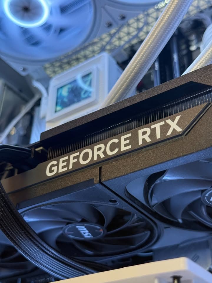 Ultra Gaming PC | RTX 5070 | Ryzen 9 7900x | 32GB DDR5 RAM | 1TB | Windows 11
