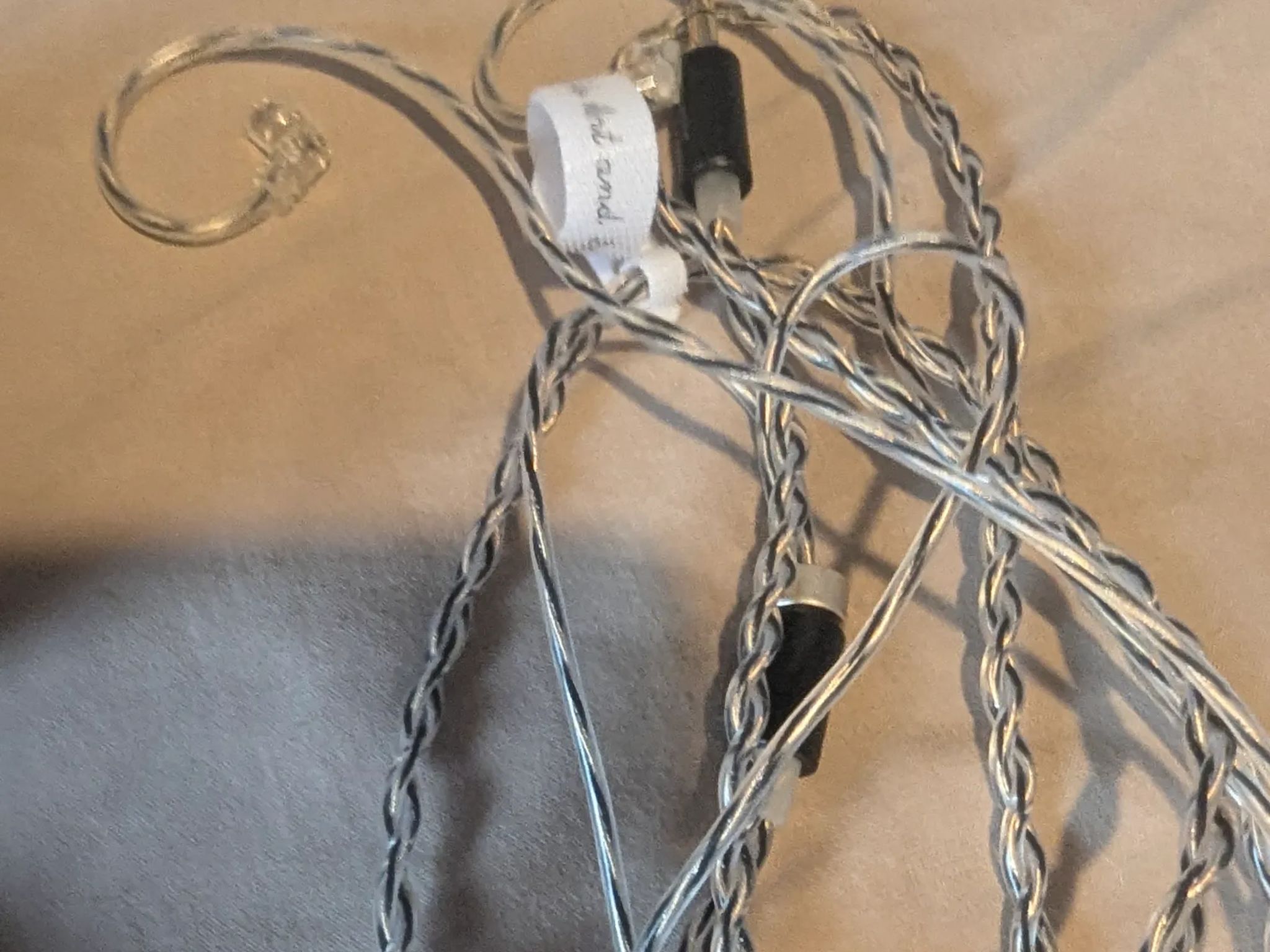 Linsoul SIMGOT EM6L (Lightly used)