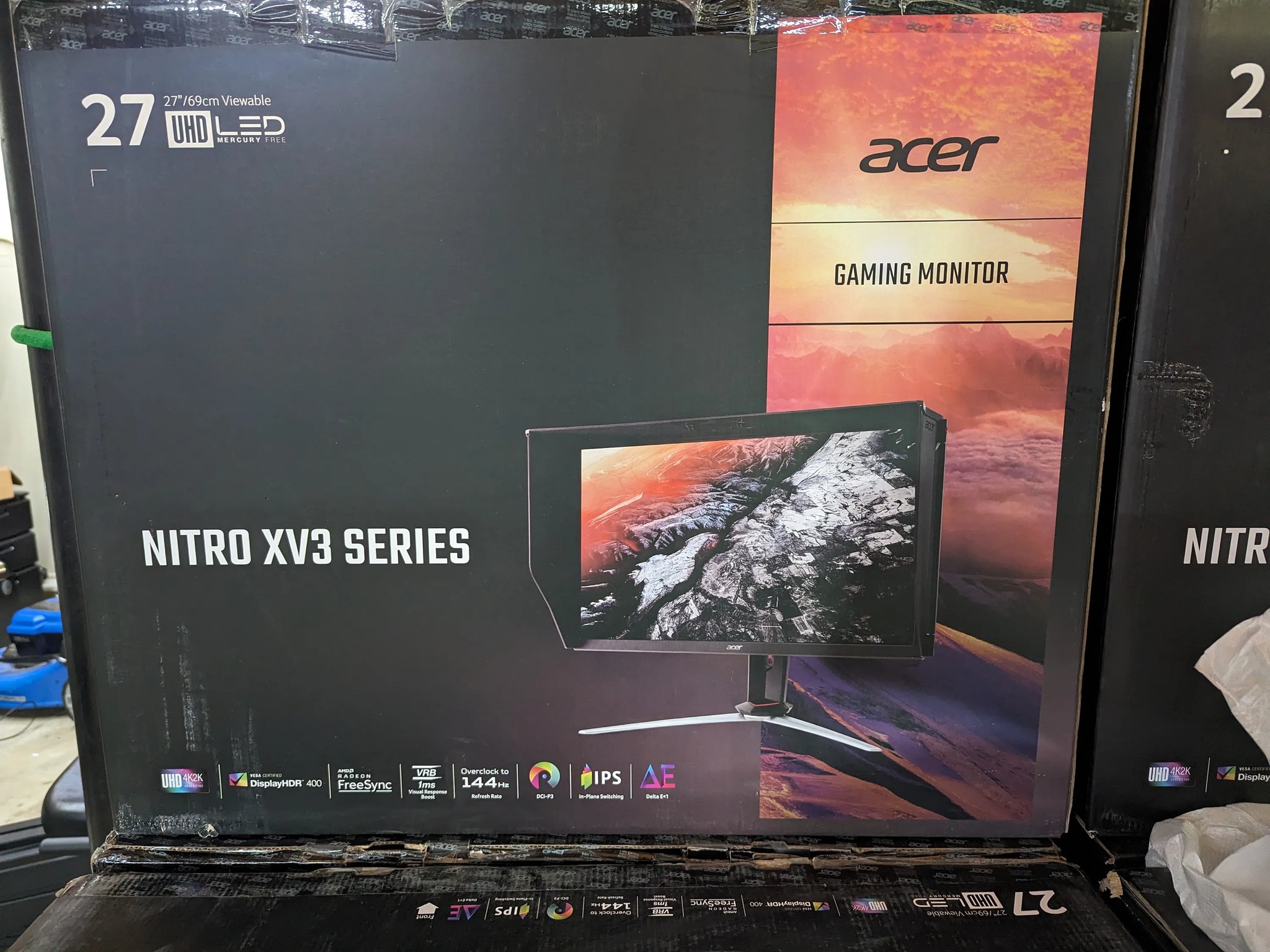 Acer Nitro 27" IPS 1MS LED 4K UHD FreeSync G-Sync Monitor Black