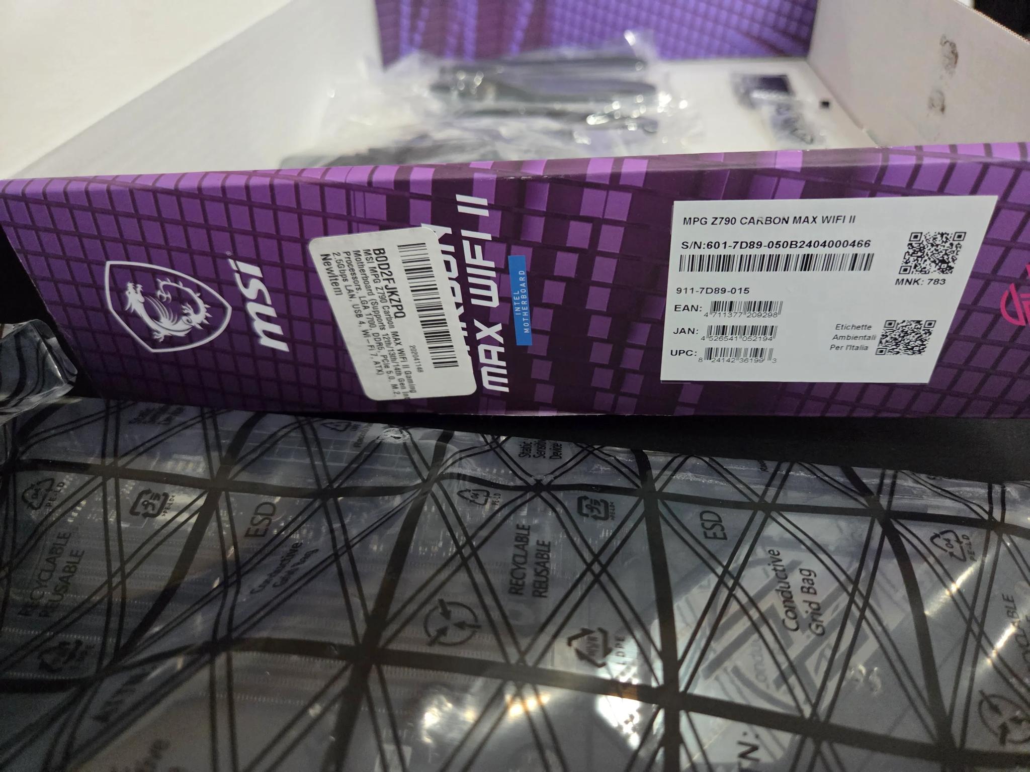 MSI Carbon Wifi 2 Z790 / i9 14900K Combo ( Like New )