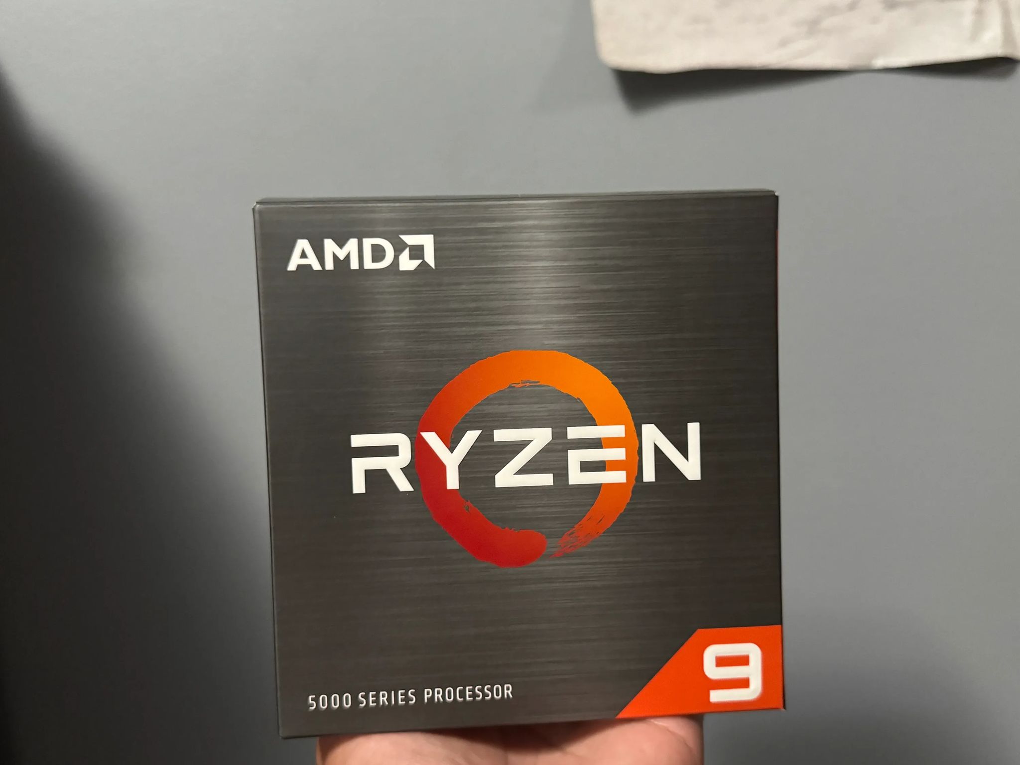 AMD Ryzen 5 5600G CPU/APU AM4 3.9 GHz Used - With Stock Cooler - NOT IN ORIGINAL BOX