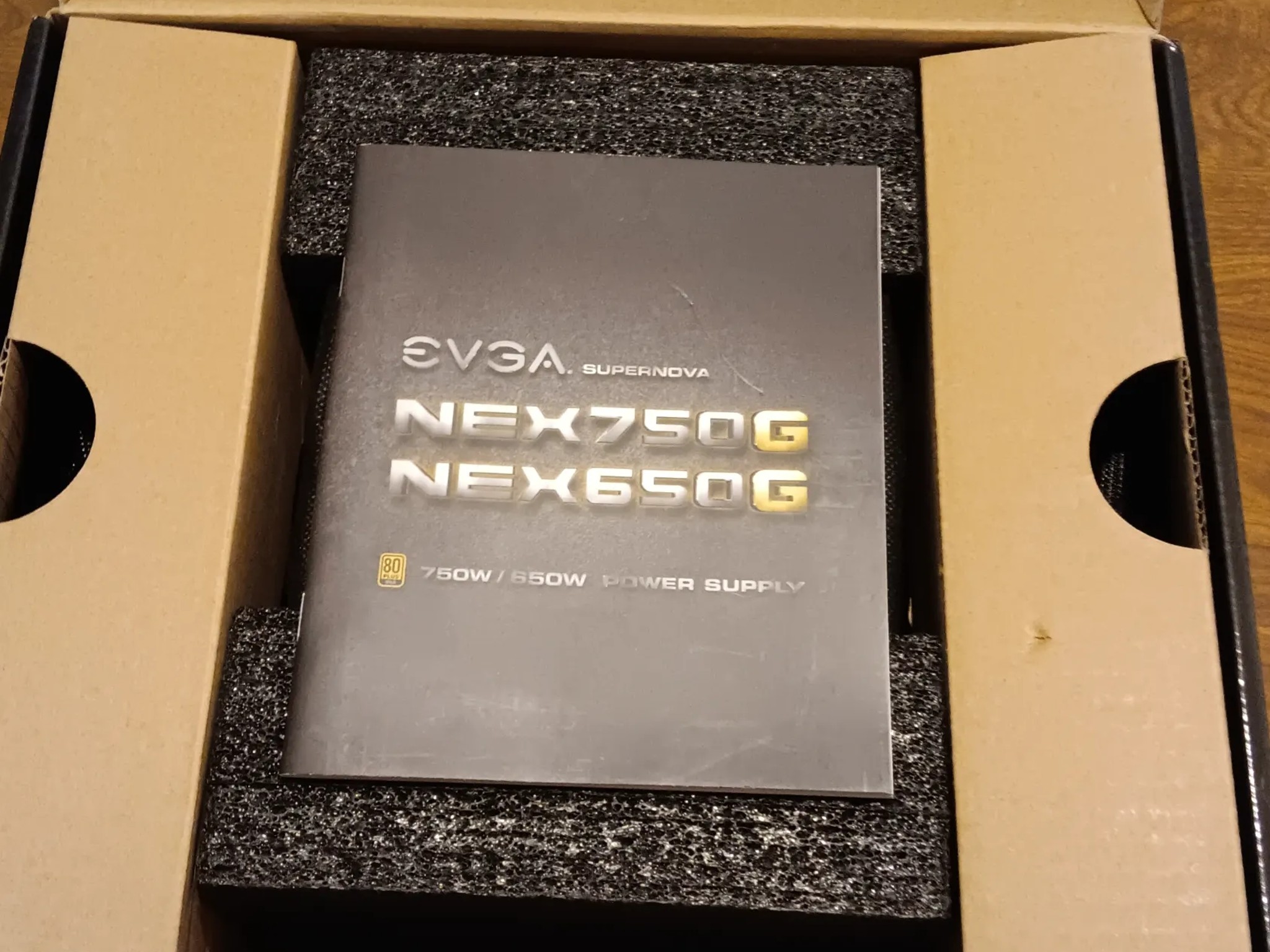 EVGA SuperNova 850 watt PSU Complete in 650 watt Box
