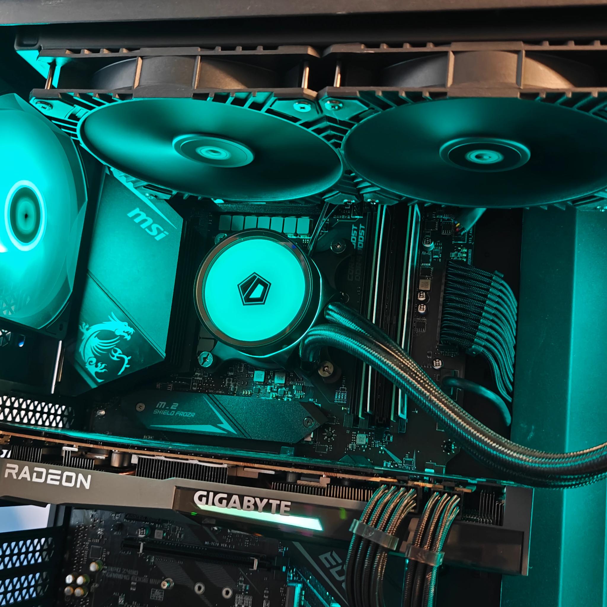 Mid Tier 1440p Gaming PC 10900k & 6700XT