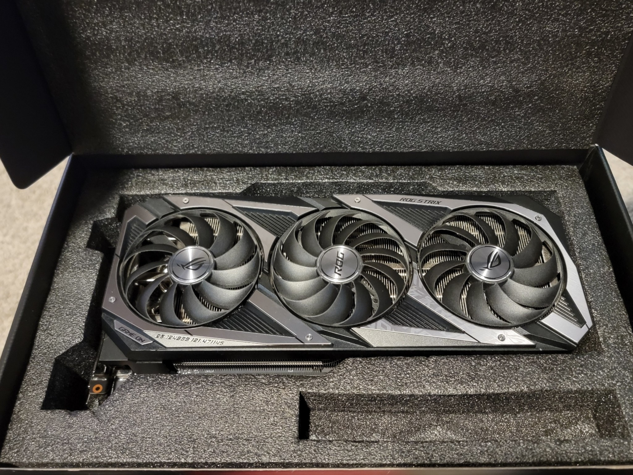 ROG Strix 3070 OC 8GB Aura Sync