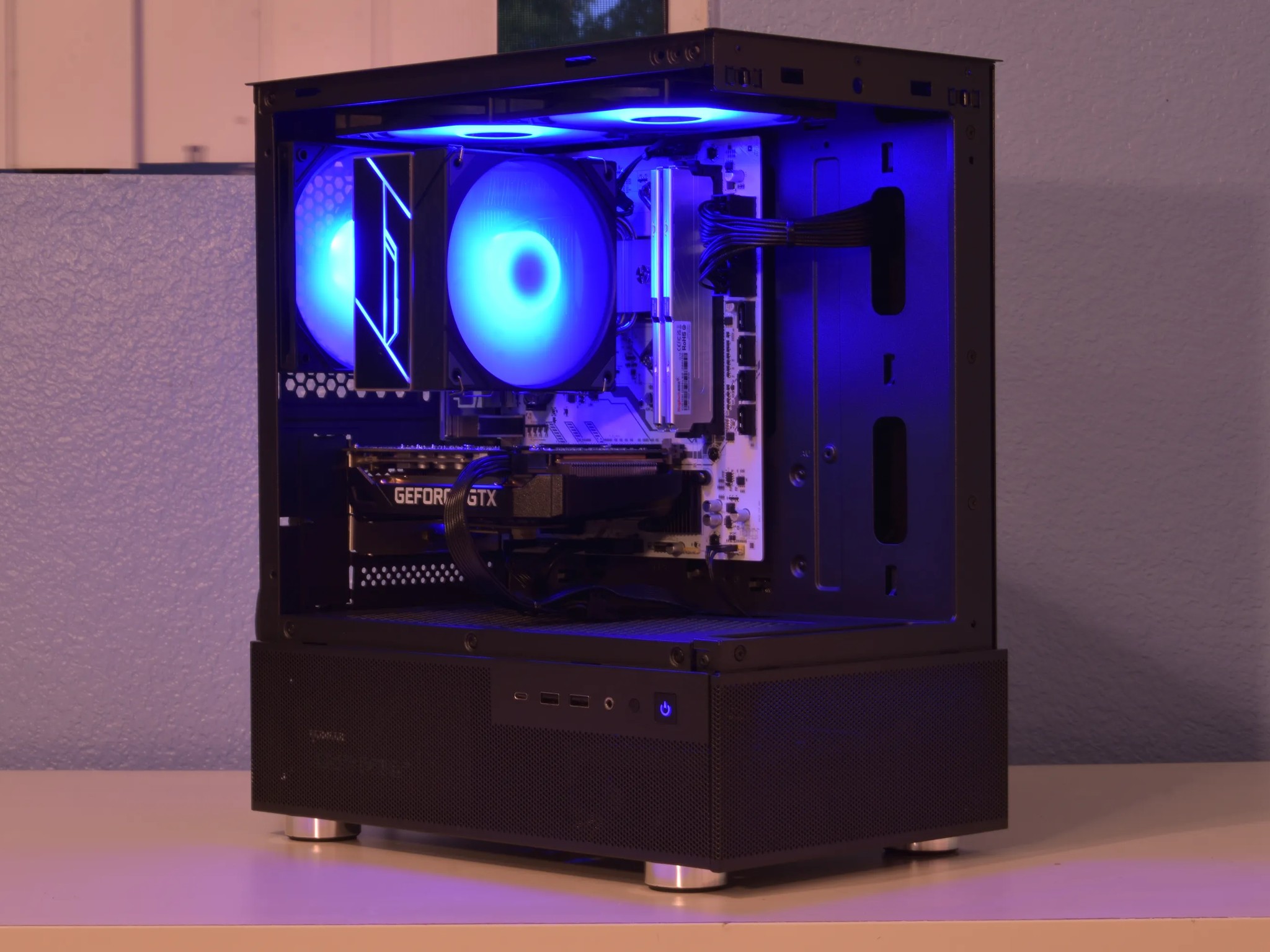 💸Budget Gamer💸 Ryzen 5 3600 | GTX 1660 Super 6GB | 16GB DDR4 | 512GB nVME SSD | RGB | Win11+Wifi