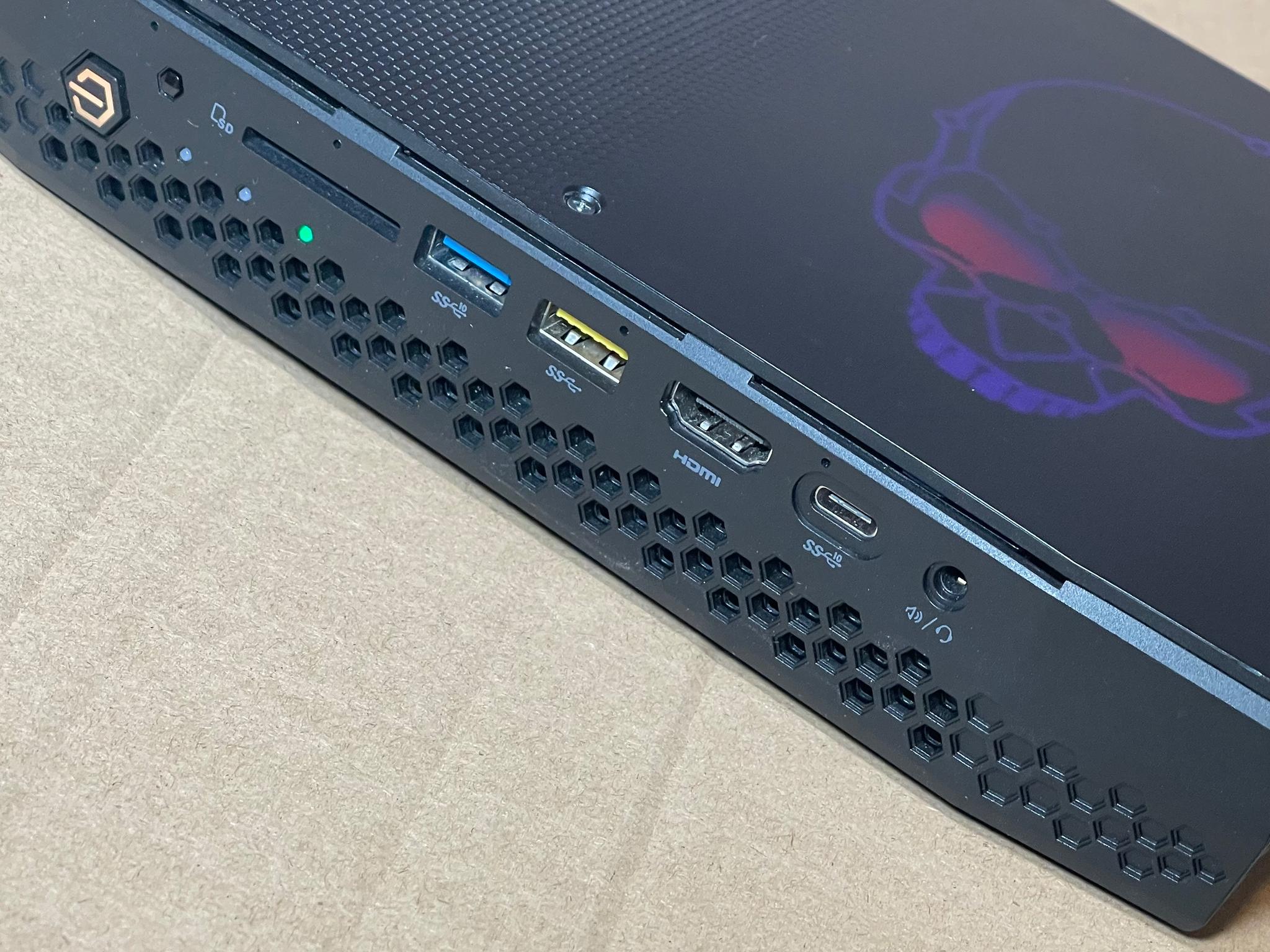 Intel NUC - NUC8i7HVK, Used, Tested, i7-8809G, 32GB, 1.5TB