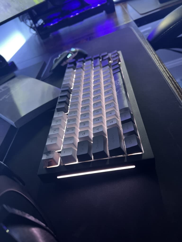 Glorious Gmmk Pro Full Aluminum Custom Keyboard | ⚪️🌸 White Lotus 🌸⚪️