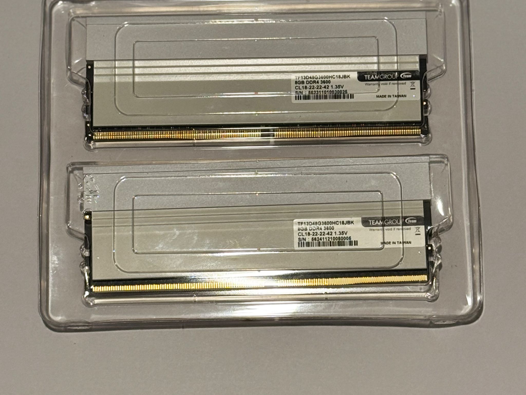 TEAMGROUP T-Force XTREEM ARGB 3600MHz CL18 16GB (2x8GB)DDR4 Desktop Gaming Memory Ram (White) *Used*