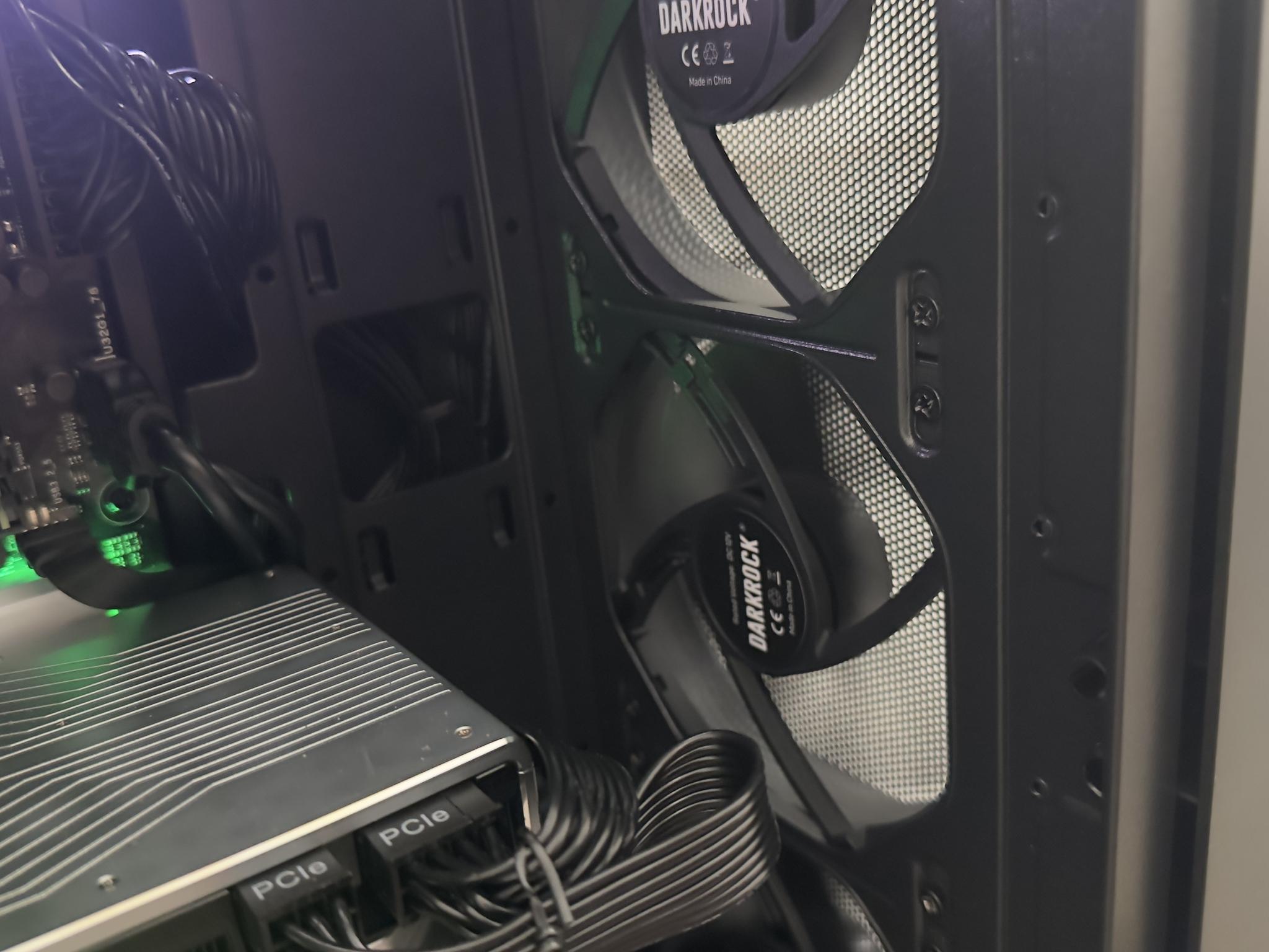 Midrange No-RGB Beast - 10600K 2080 Super FE