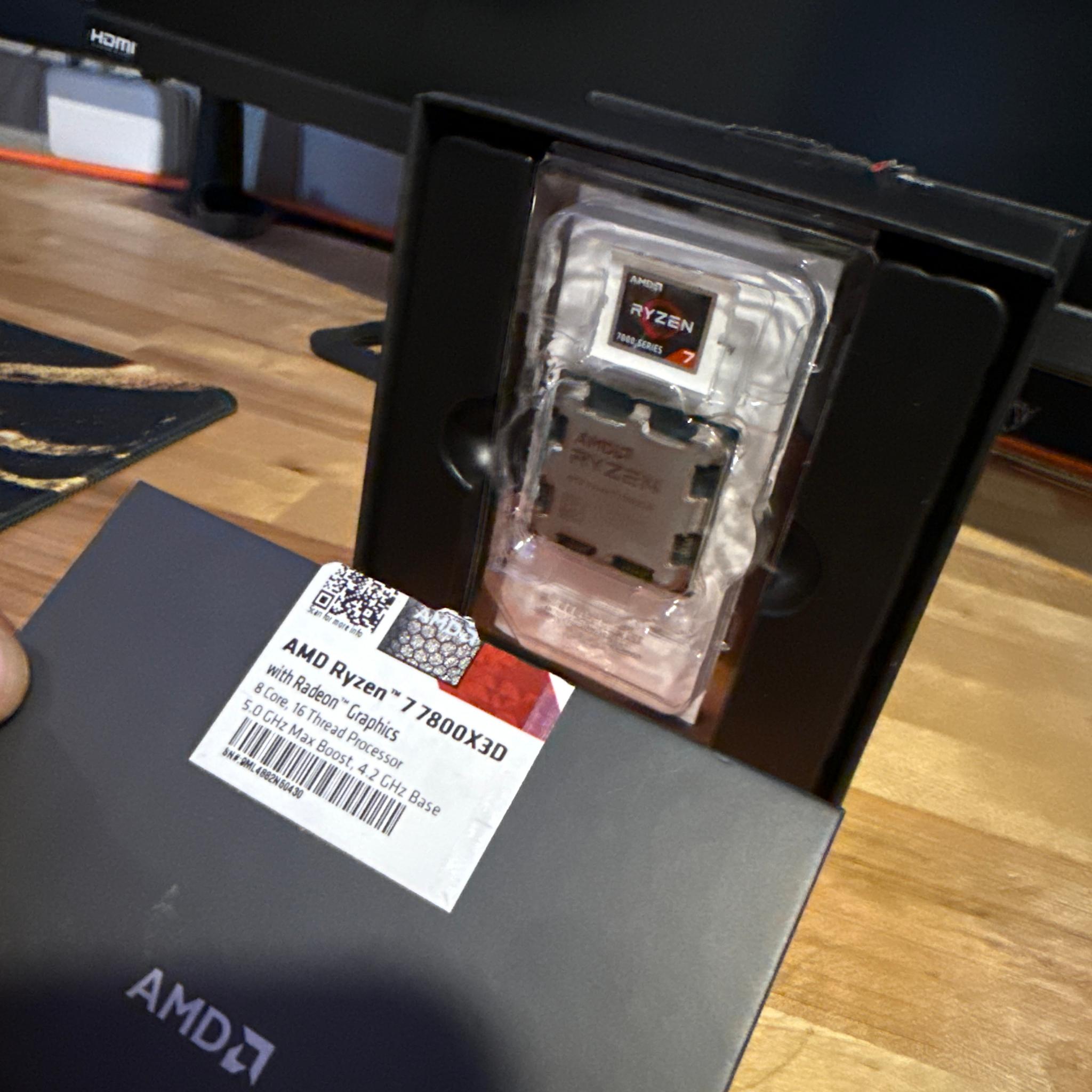 AMD Ryzen 7 7800X3D