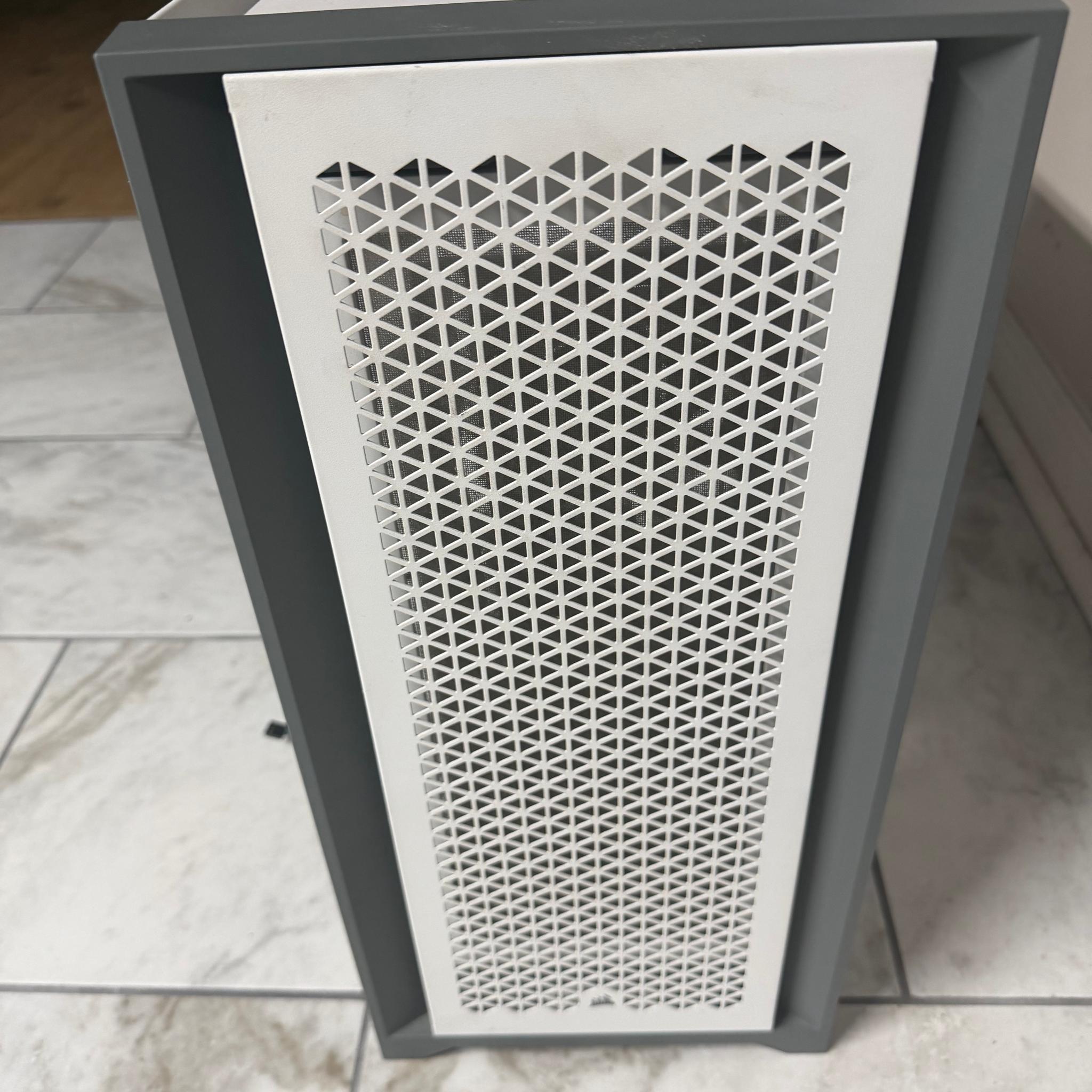 Lian Li LANCOOL 205 Mesh White No Tempered Glass