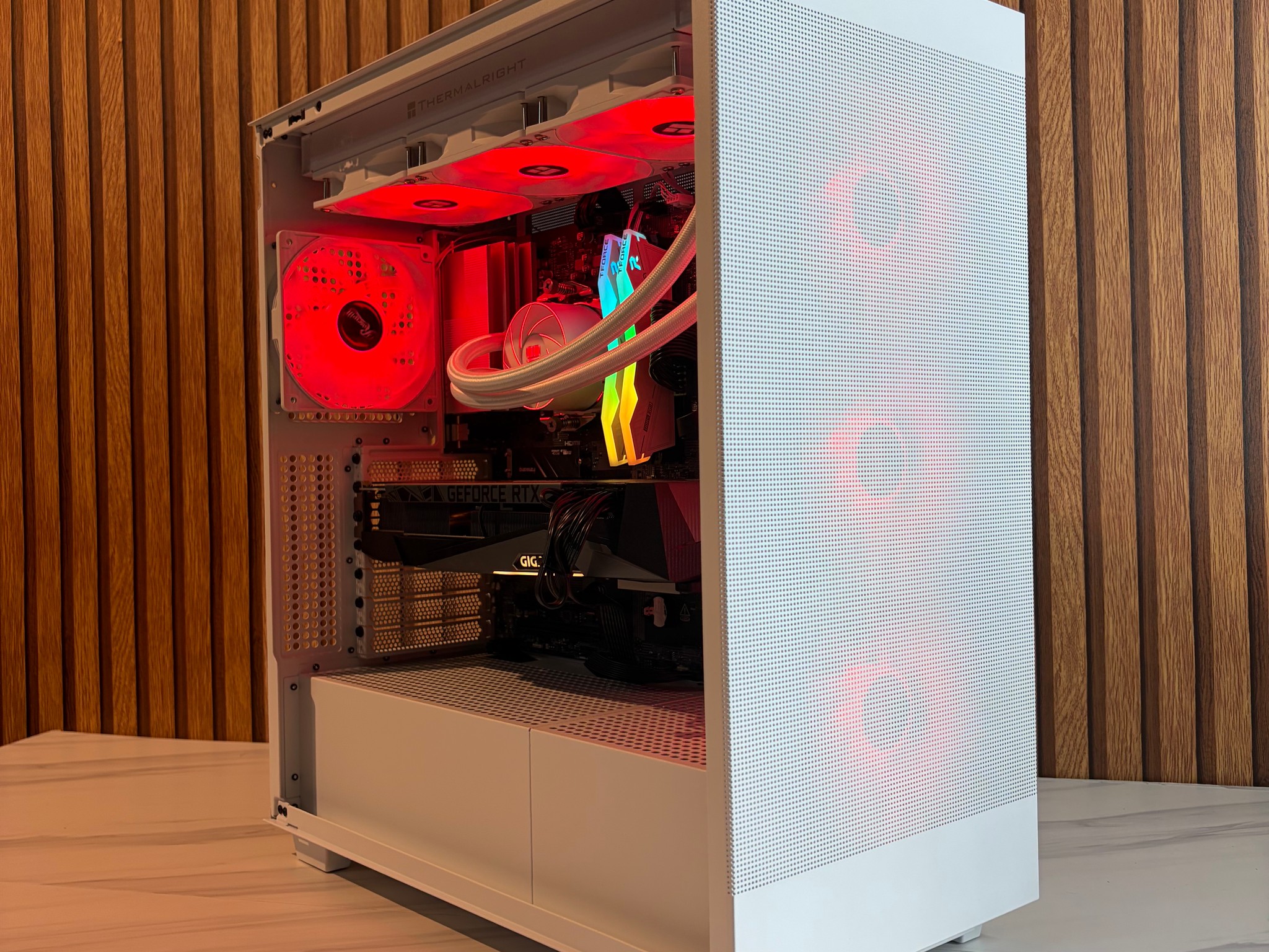 RTX 3080TI 12GB | RYZEN 5 7600X | 1TB NVME SSD | 16GB DDR5 | 360MM AIO | 750W