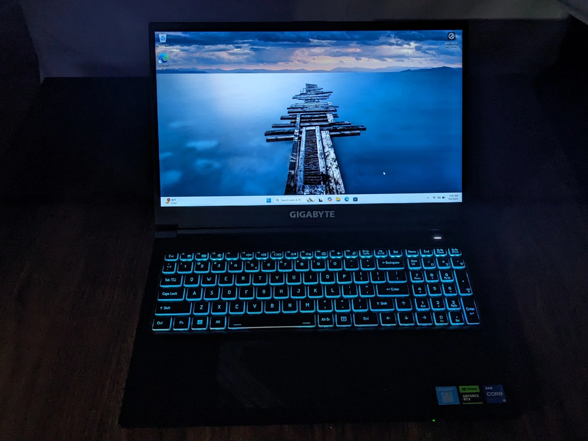 15.6" Gigabite G5 KF5" RTX 4060m, 12500H, 32GB ddr4 3200, 512GB Gen 4 NVMe. 144hz display