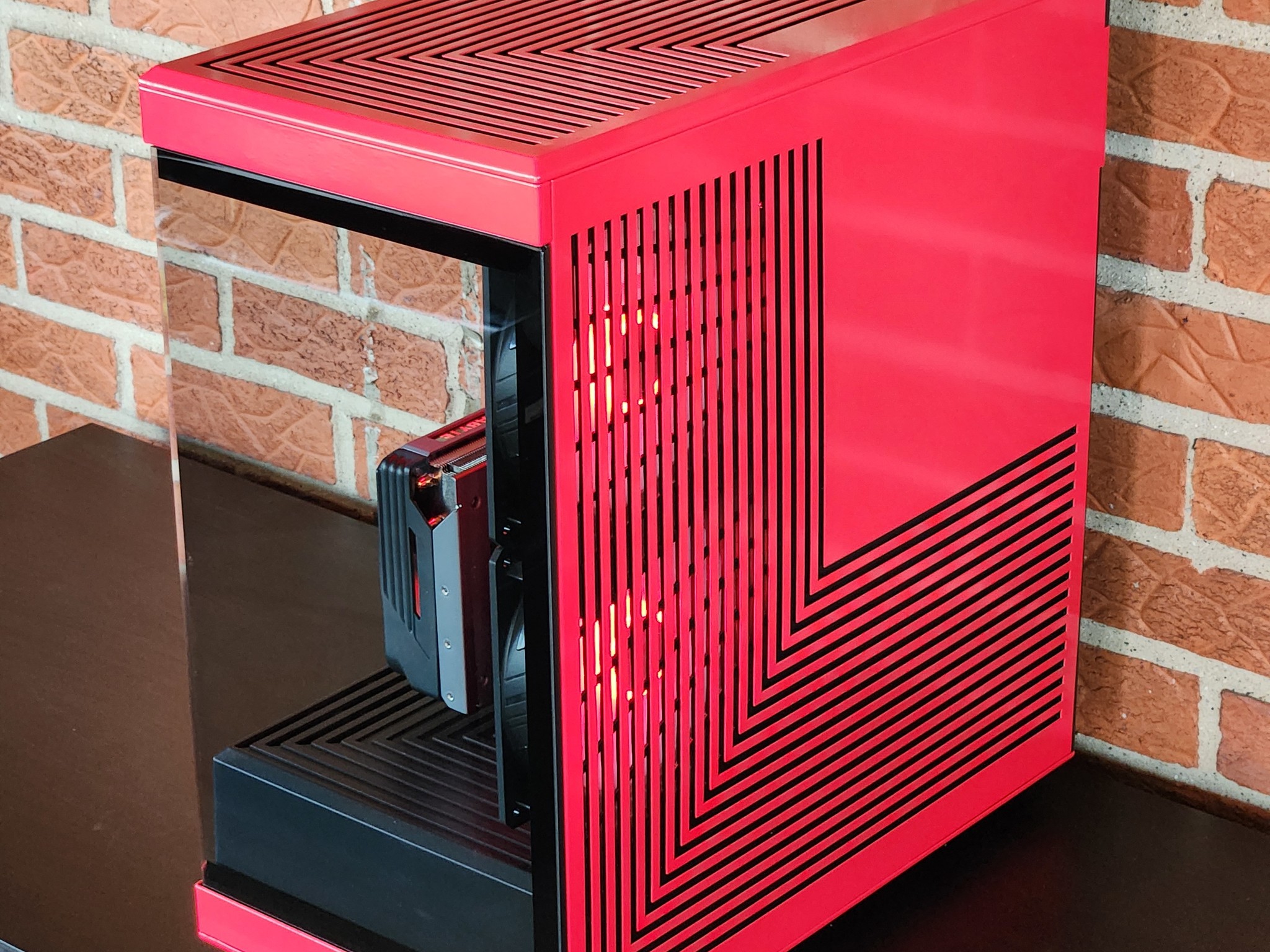 RTX 4070 Ti // i9 11900k // 360MM AIO // 32GB RAM // 1TB SSD