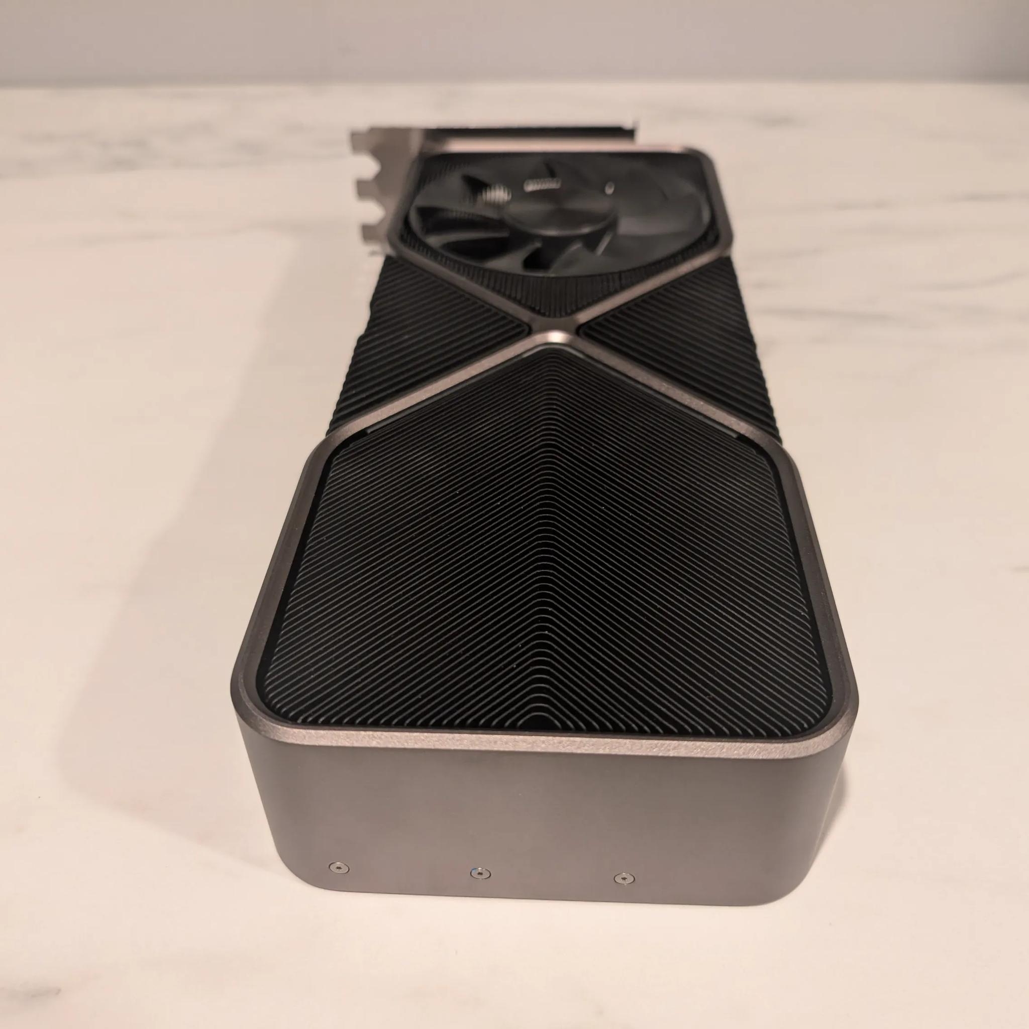 Founders Edition RTX 3090