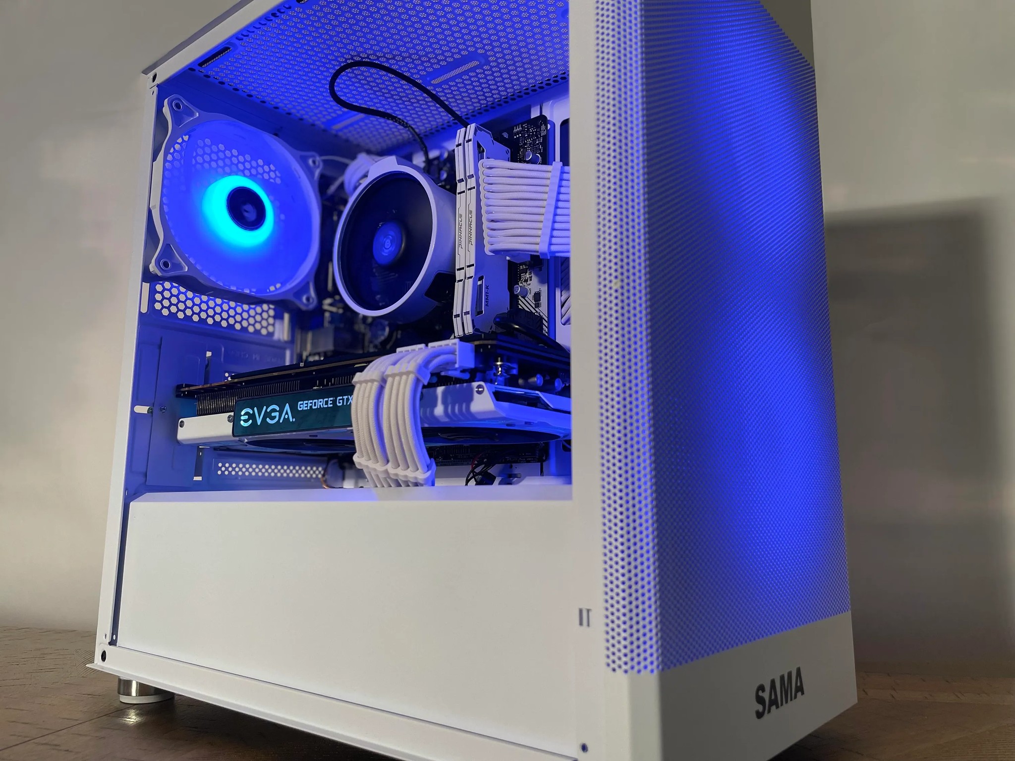White RGB Gaming PC | Ryzen 5 3600 | GTX 1070 | 16GB DDR4 | 480GB SSD | Windows 11