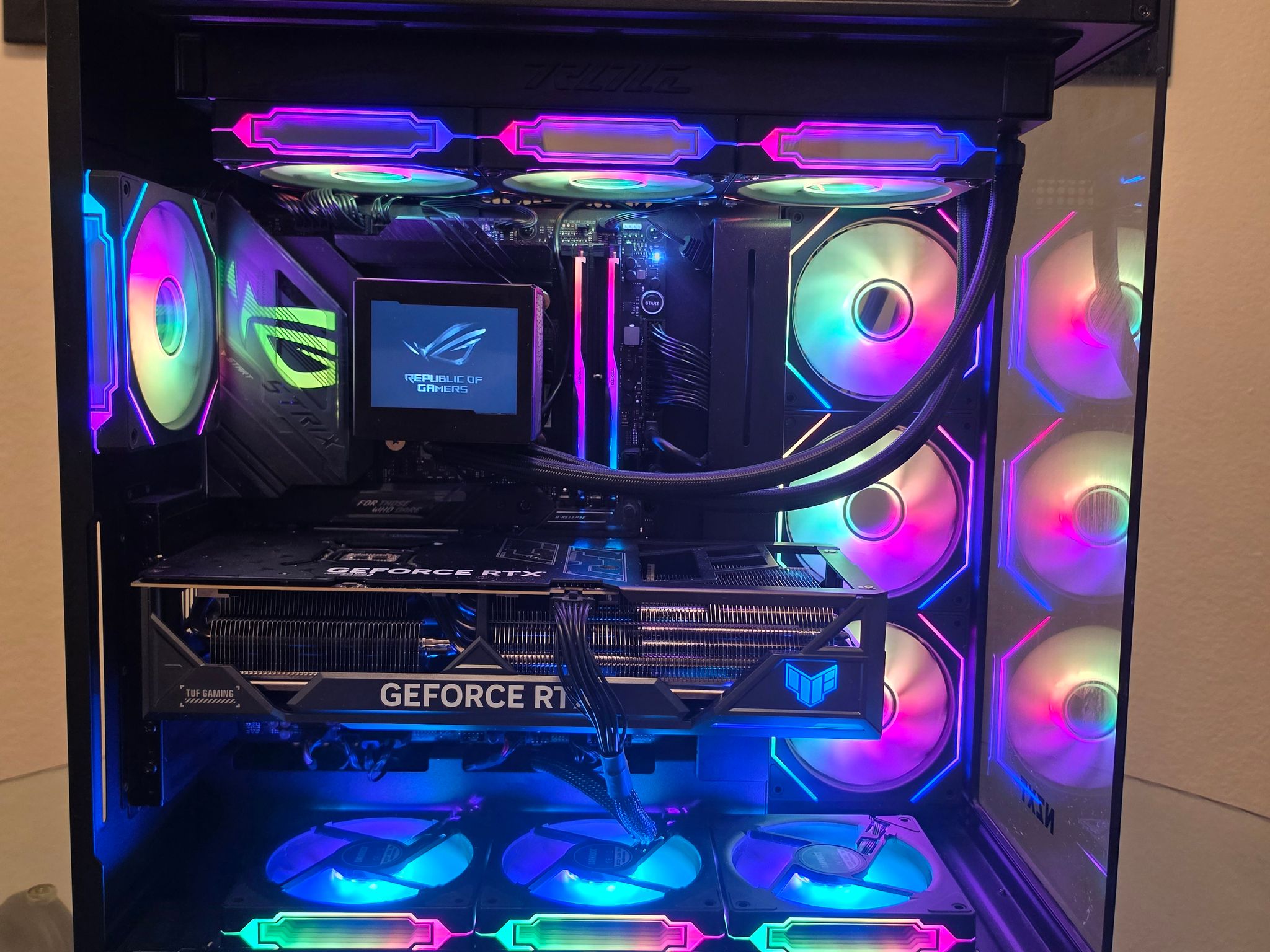 Custom Gaming PC - RTX 4080 | Intel i9-13900KS (6.0GHz) | 32GB DDR5 | 2TB SSD | NZXT H9 Flow