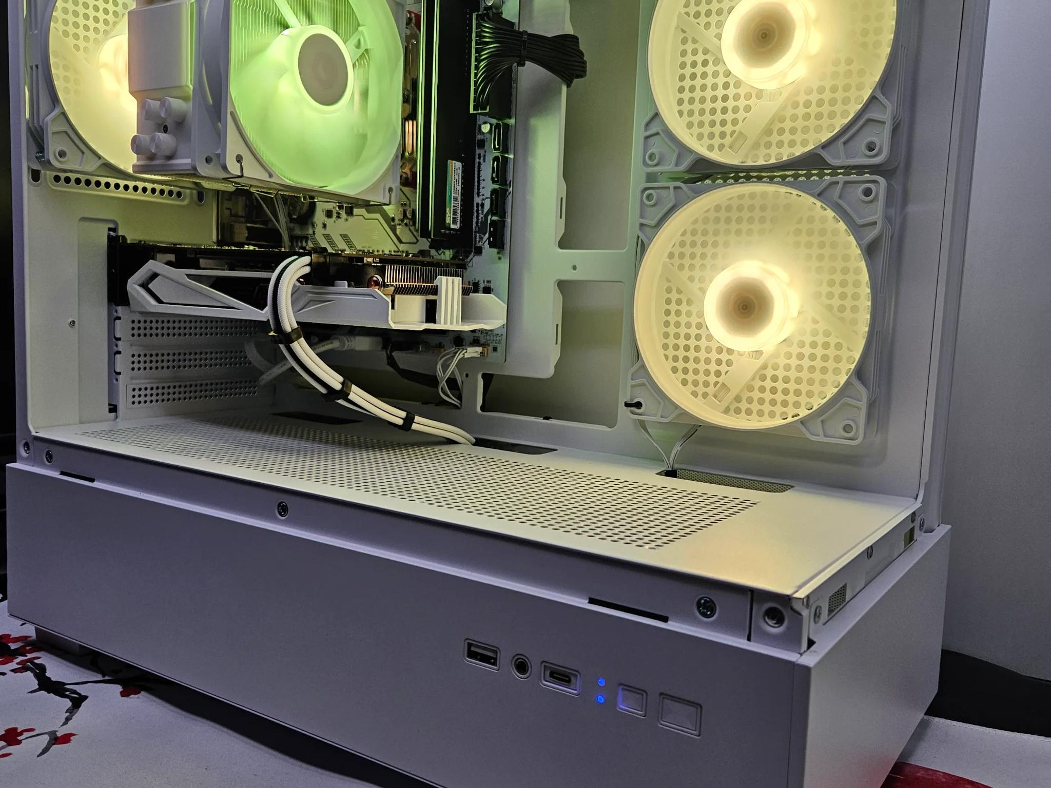 Frosty Rig Ryzen 5 / 16GB DDR4 / 512GB SSD / RX580