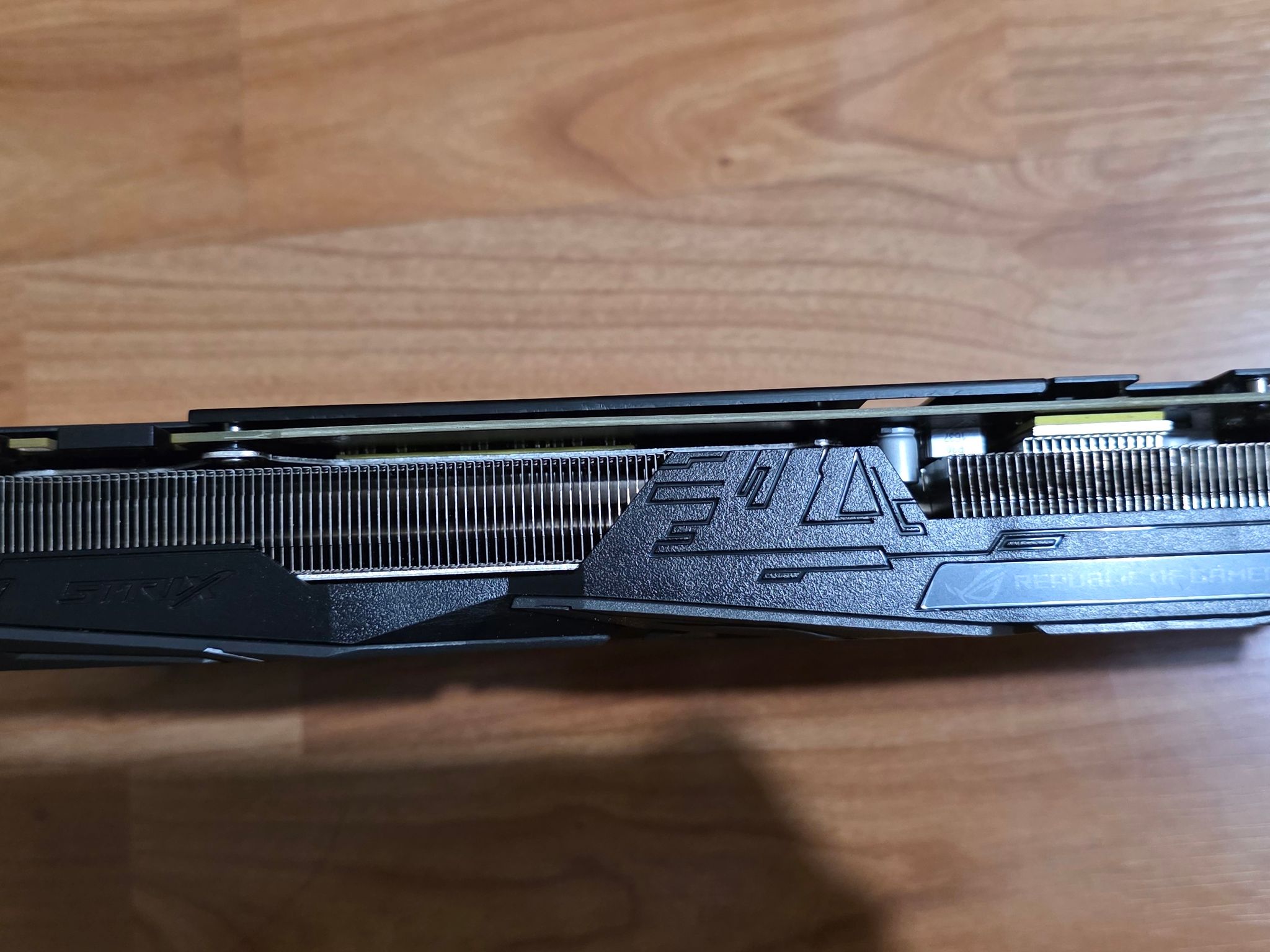 ASUS ROG STRIX GTX 1070 O8G GAMING GTX 1070 w/8GB GDDR5