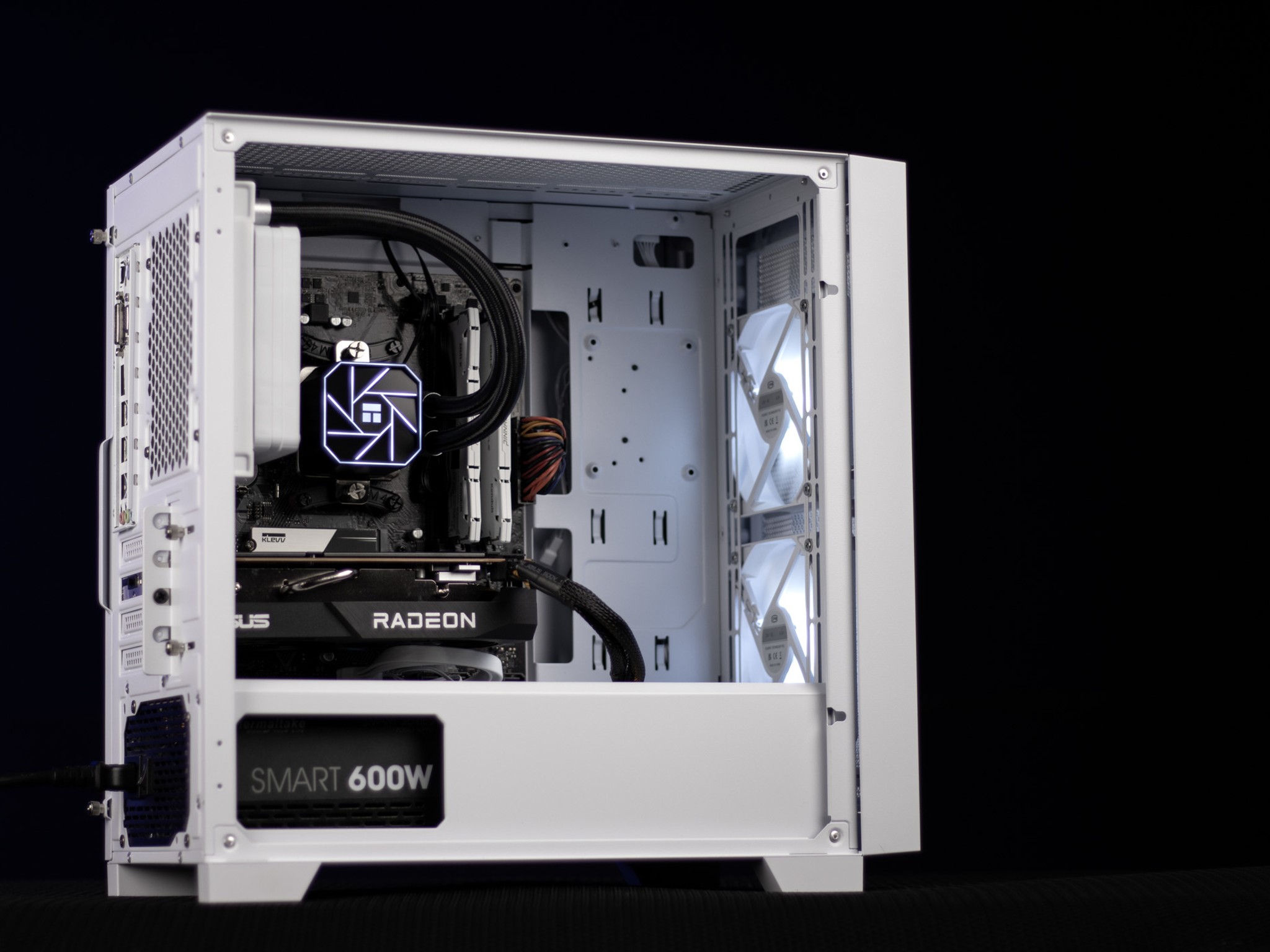 “Ecodeux” RX 7600 Ryzen 7 16GB Windows 11 1TB Gaming PC Powerhouse