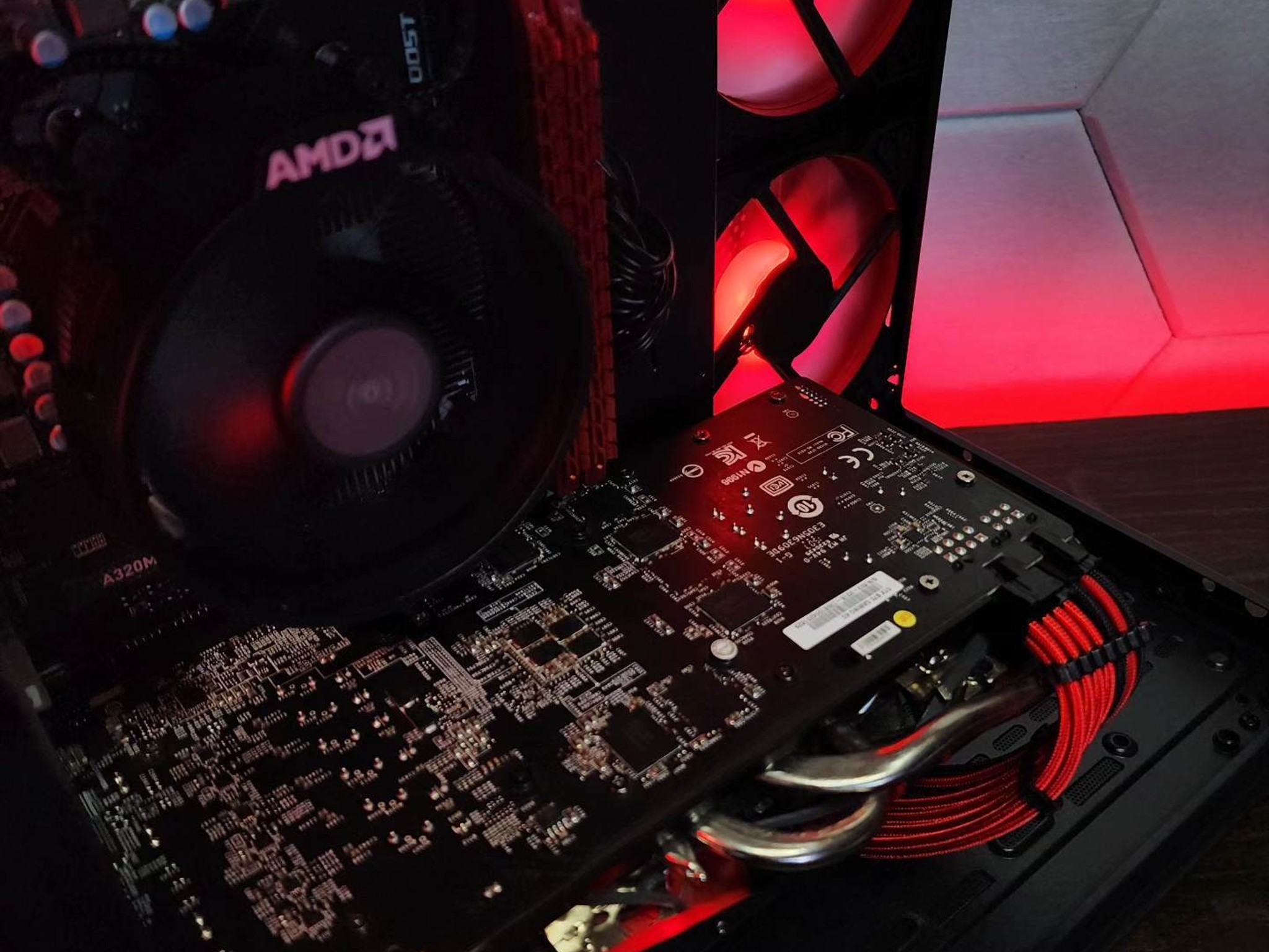 ❤️🖤❤️ MSi GTX 970 4GB // AMD Ryzen 5 1600AF // Patriot Viper 8GB 3000MHz // Crucial 480GB SSD