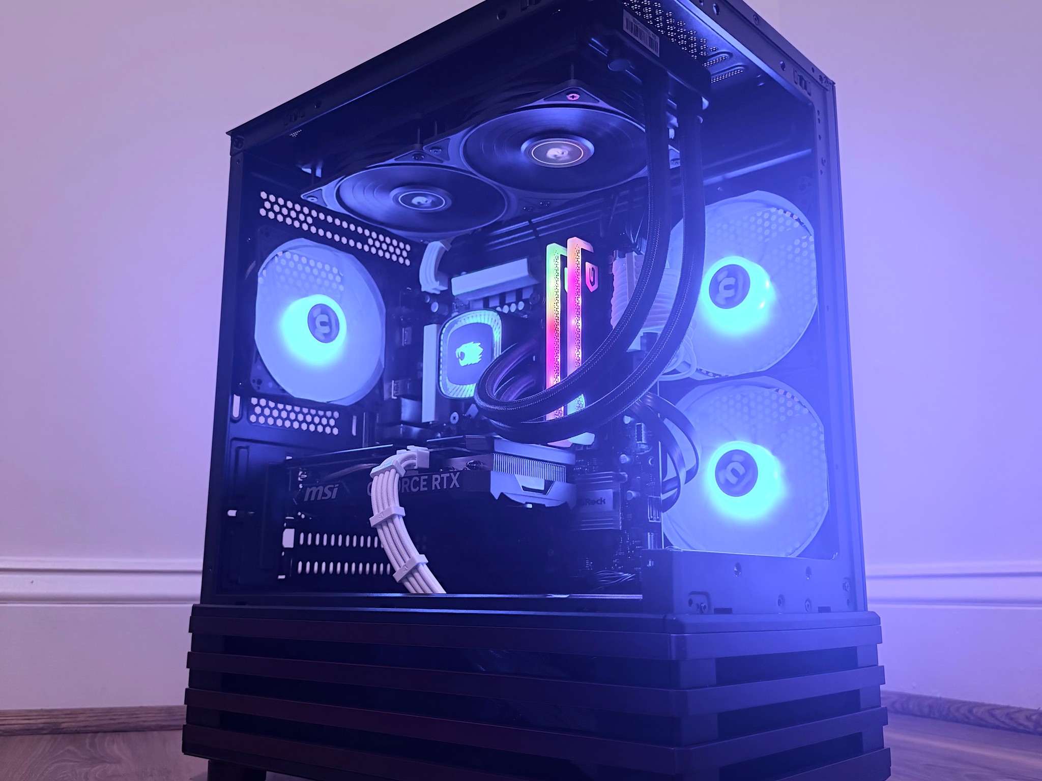⚫️"Carbon Pulse "⚫️| 1440p Gaming | Intel i7 13700F | RTX 4060 Ti 16GB | 32B DDR5 Ram | 2TB Storage