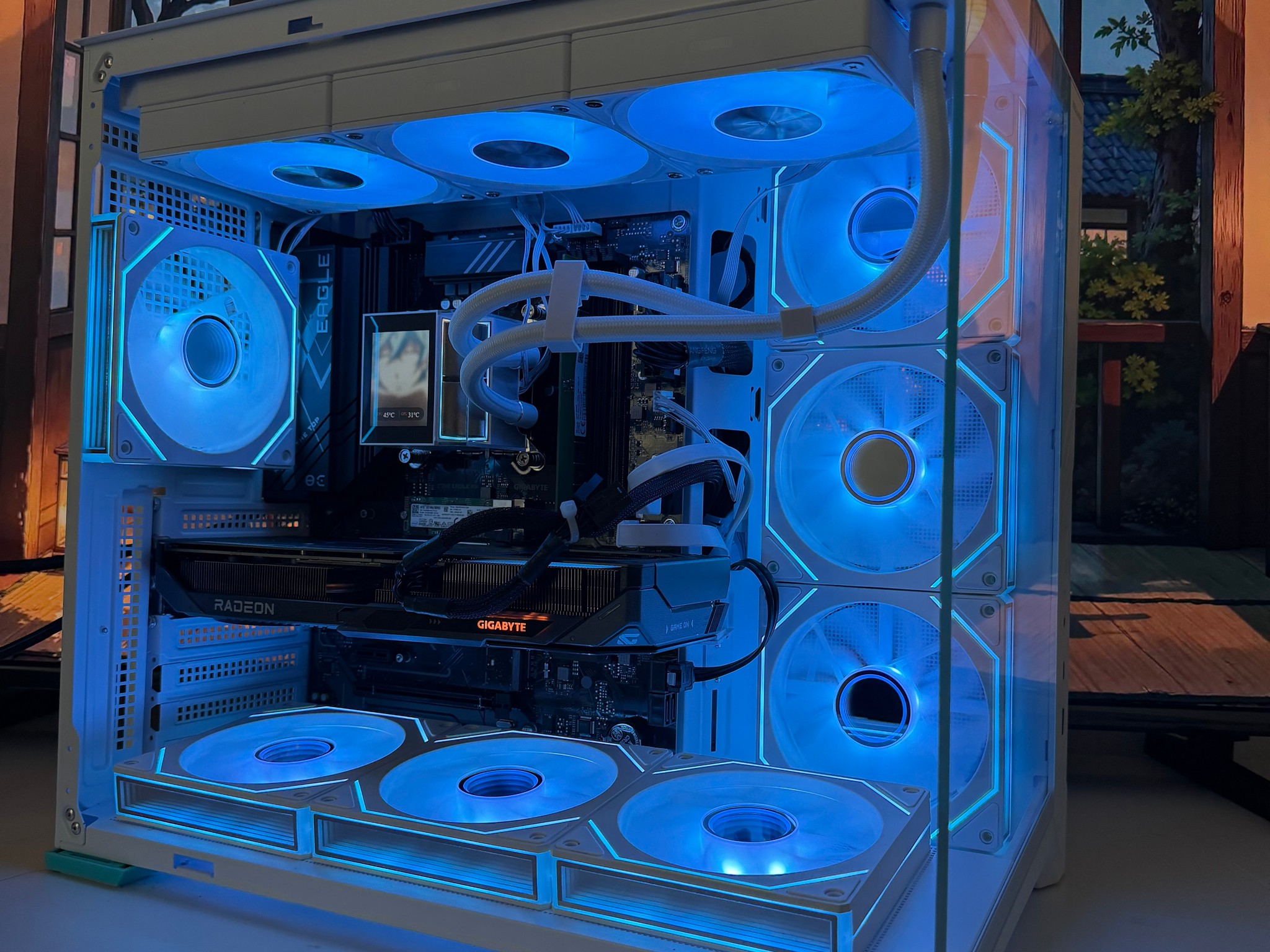 ❄️ Arctic Beast White Gaming PC | RX 9060 XT 16GB | Intel i7-14700 | 32GB DDR5 RAM