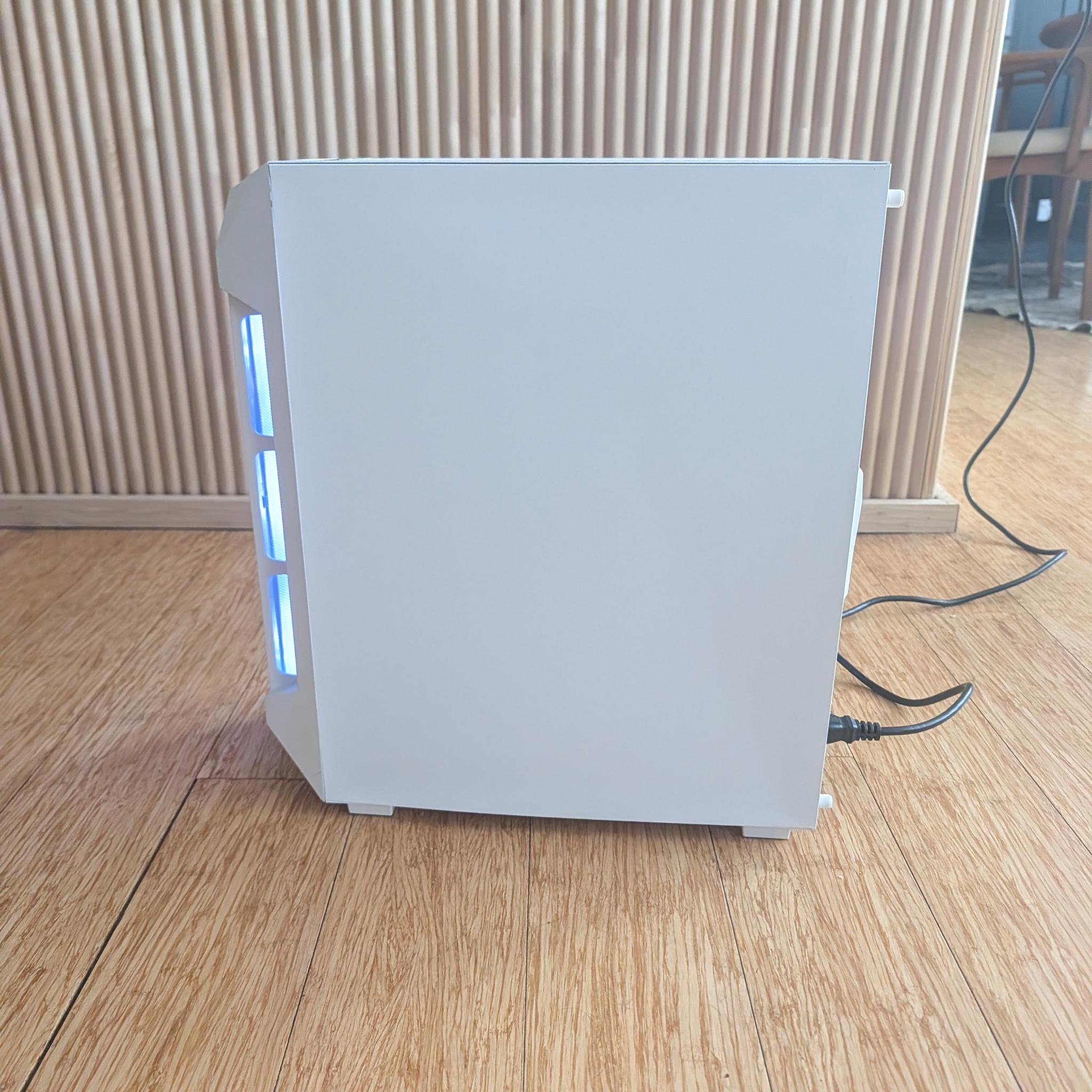 Custom Gaming PC | RTX 2080 Super | R7 3700X | 1TB NVME | 16GB DDR4 |