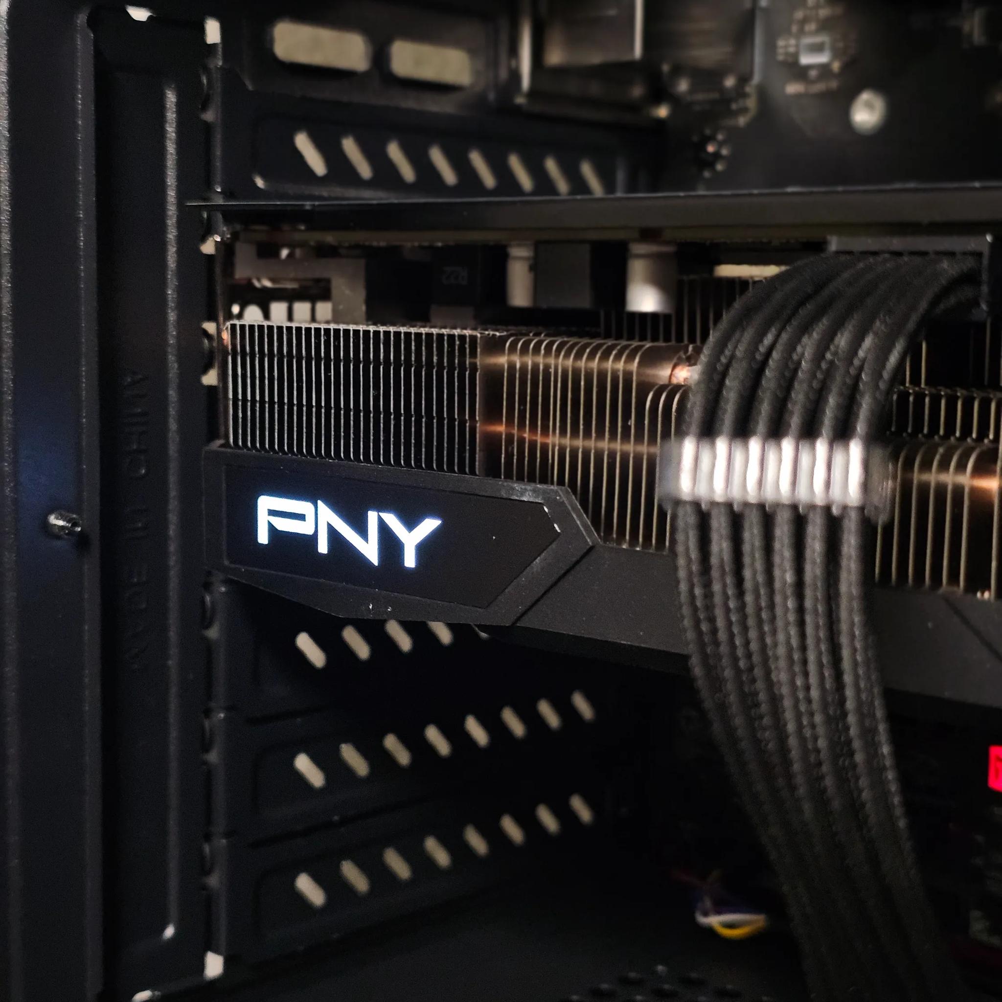 X-Mas Sale 1440p / RTX 3070-Ti 8GB / Ryzen 7 5800x / 32GB DDR4 / 1TB SSD