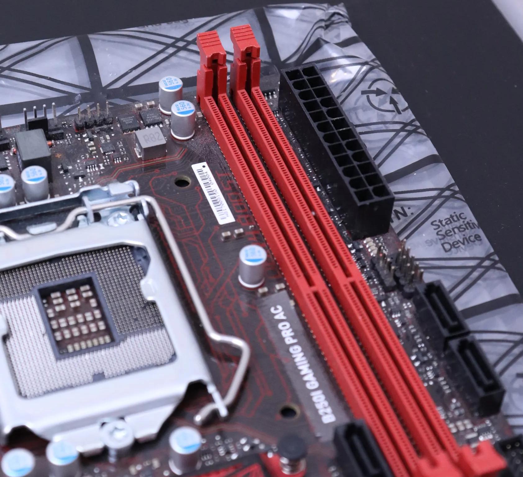 MSI B250I Gaming Pro AC Mini-ITX Motherboard LGA1151