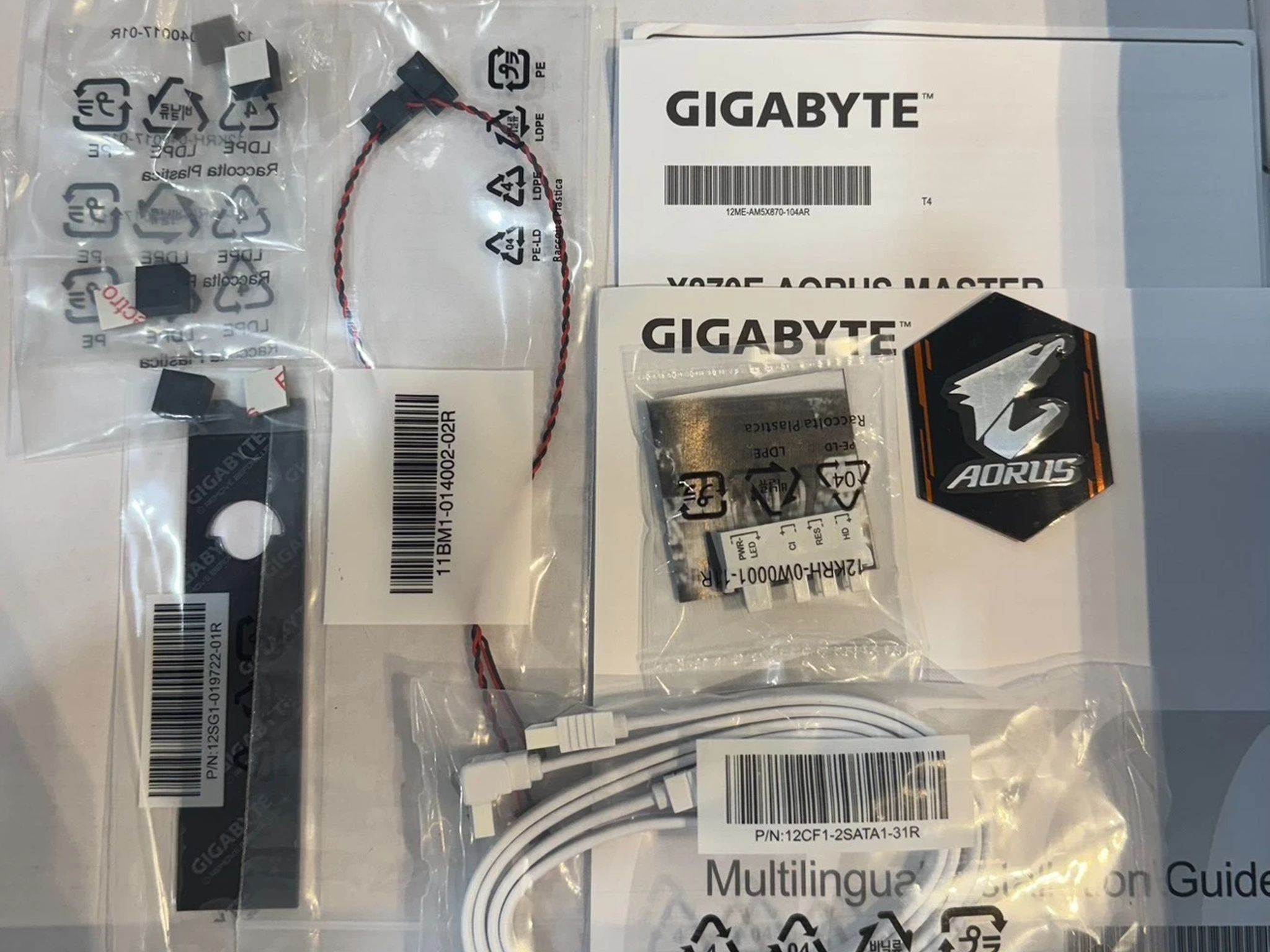 GIGABYTE - X870E AORUS PRO ICE (Socket AM5) AMD X870 ATX DDR5 Wi-Fi Motherboard