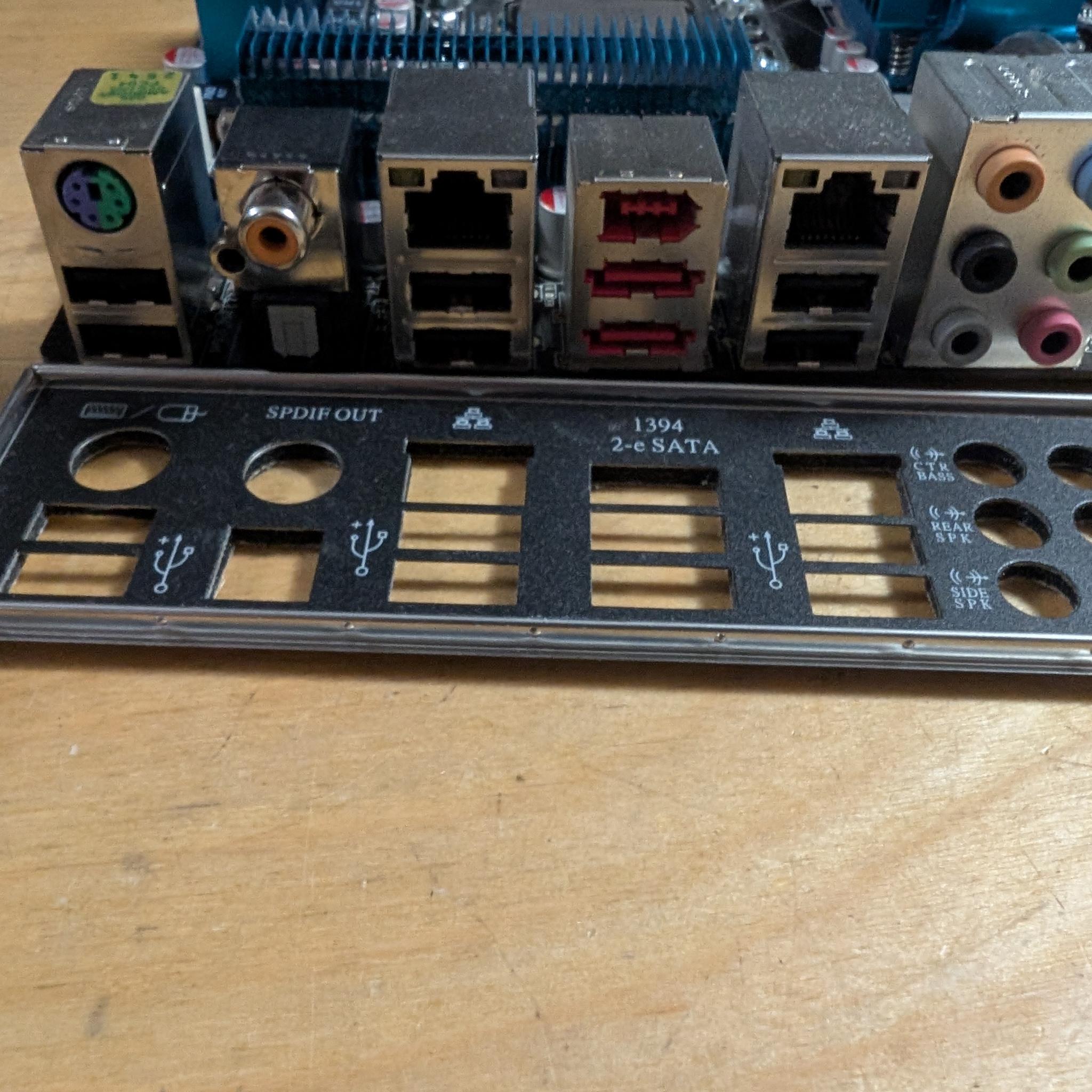 Asus X58 + Core i7 930 + 12GB DDR3 + CPU cooler