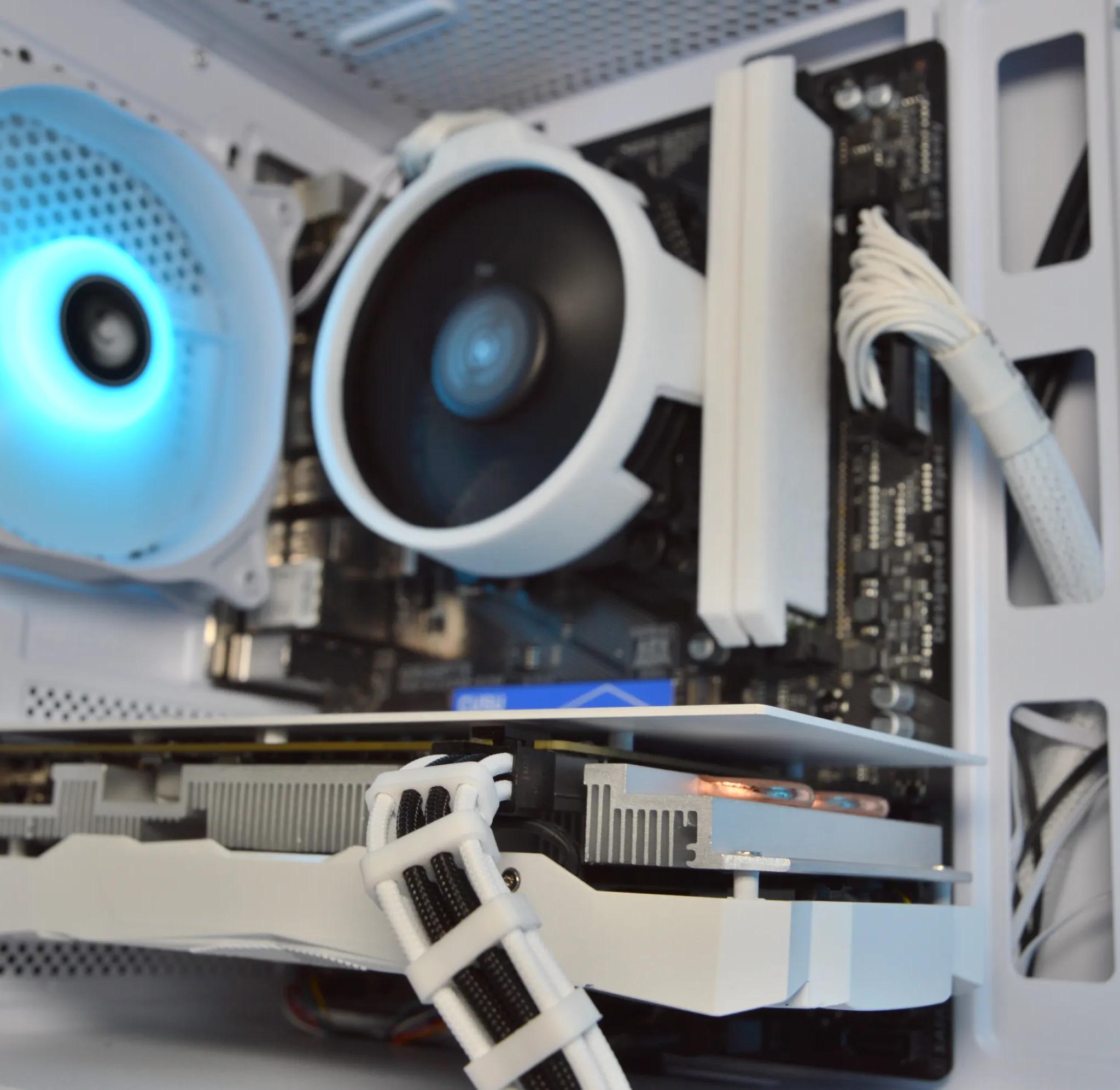 🌨️🌨️| RTX 2060 SUPER 6GB | RYZEN 5 3600 | 16GB DDR4 RAM | 1TB NVME SSD | Blizzard Box 2.0 |