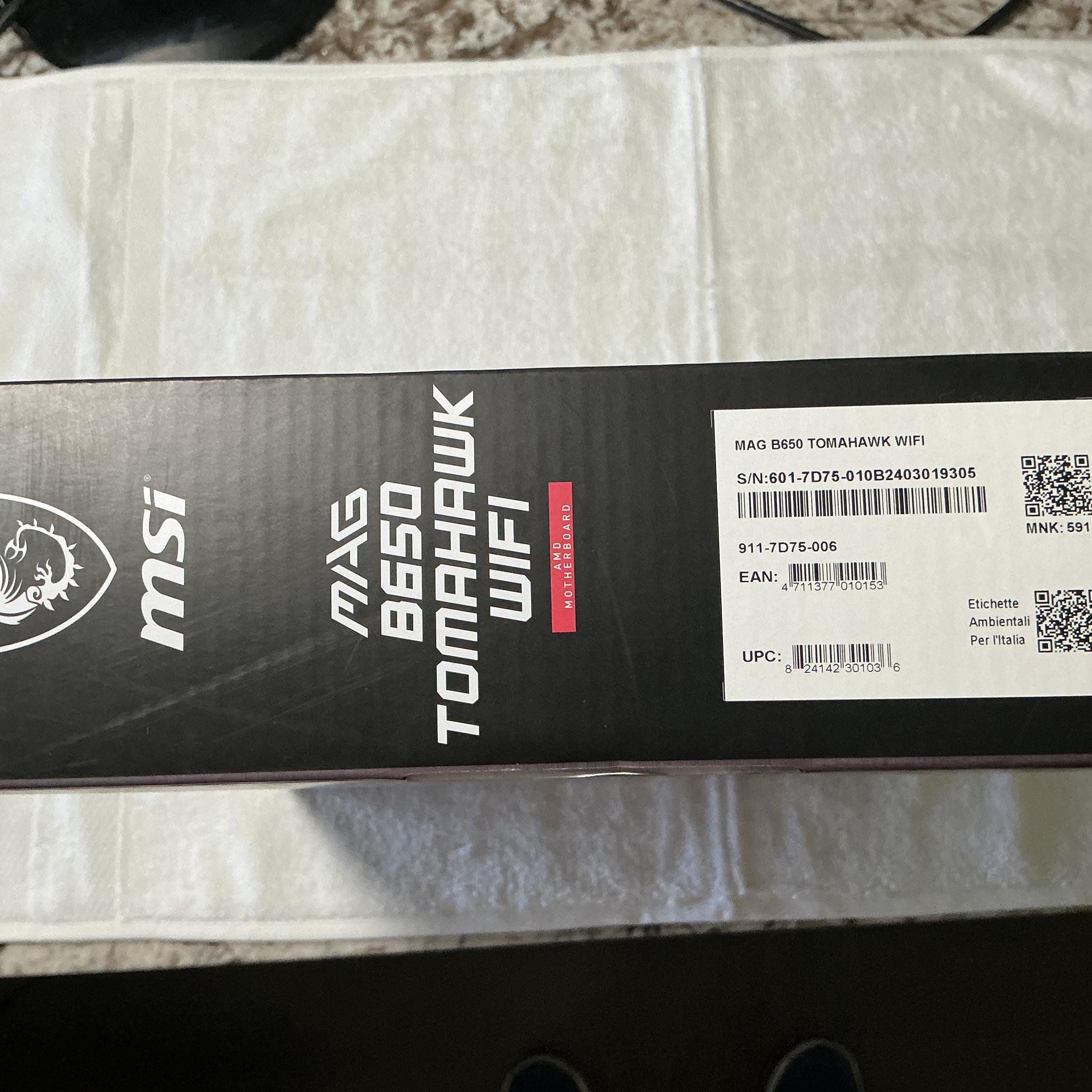 MSI MAG B650 TOMAHAWK WiFi AM5 ATX AMD Motherboard