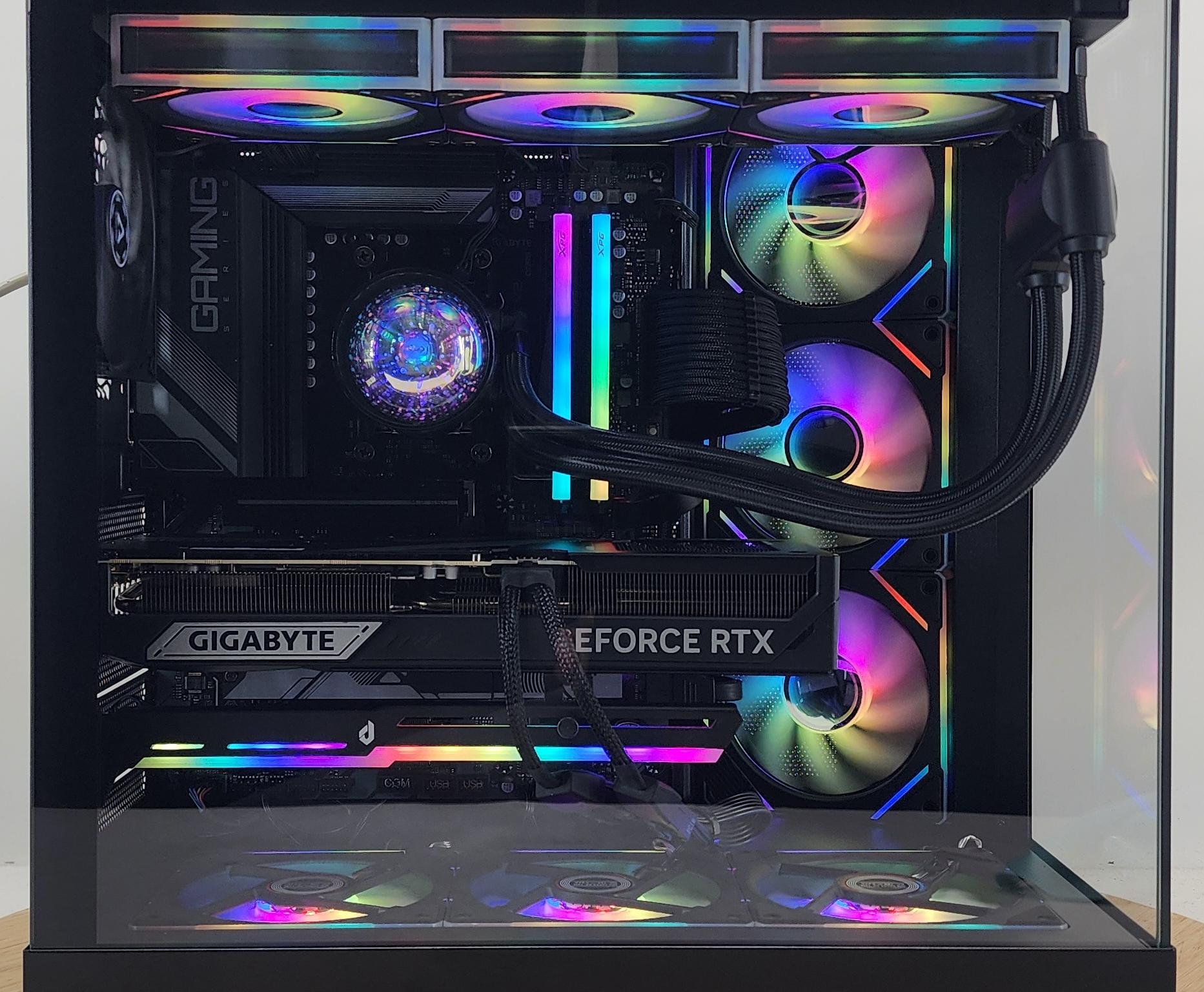 Gaming PC Ryzen 9 9900X 32GB RAM 1TB SSD RTX 5070 Ti 16GB Windows 11 Computer