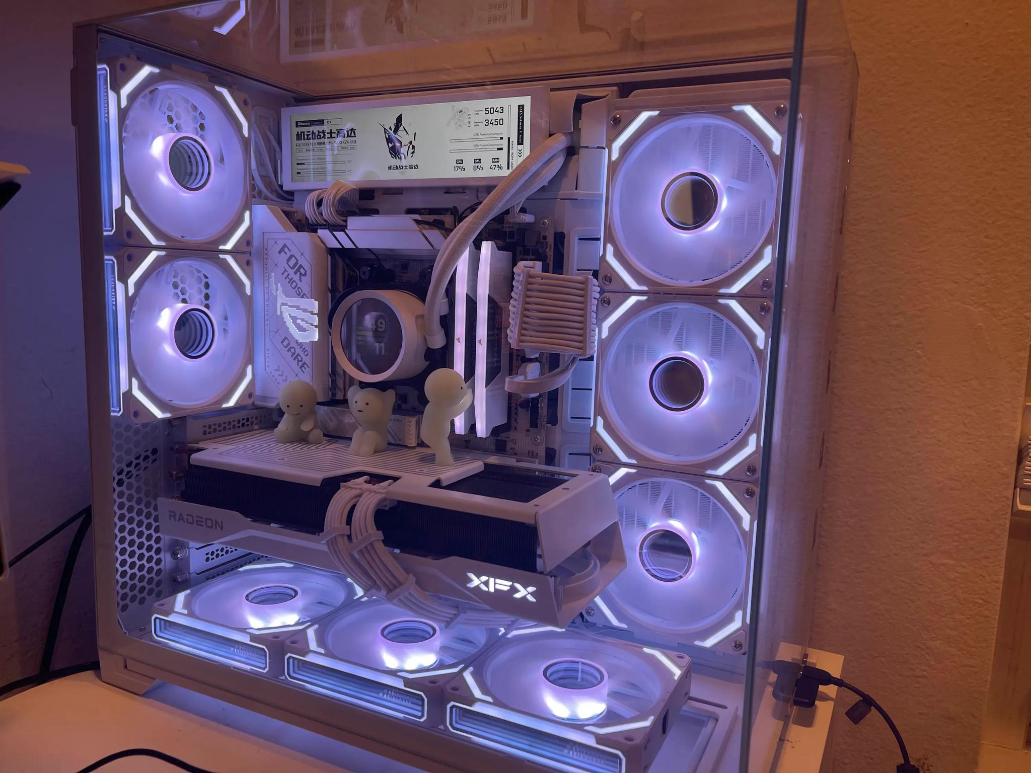 XFX Swift AMD Radeon RX 9070 XT White Triple Fan Gaming Edition