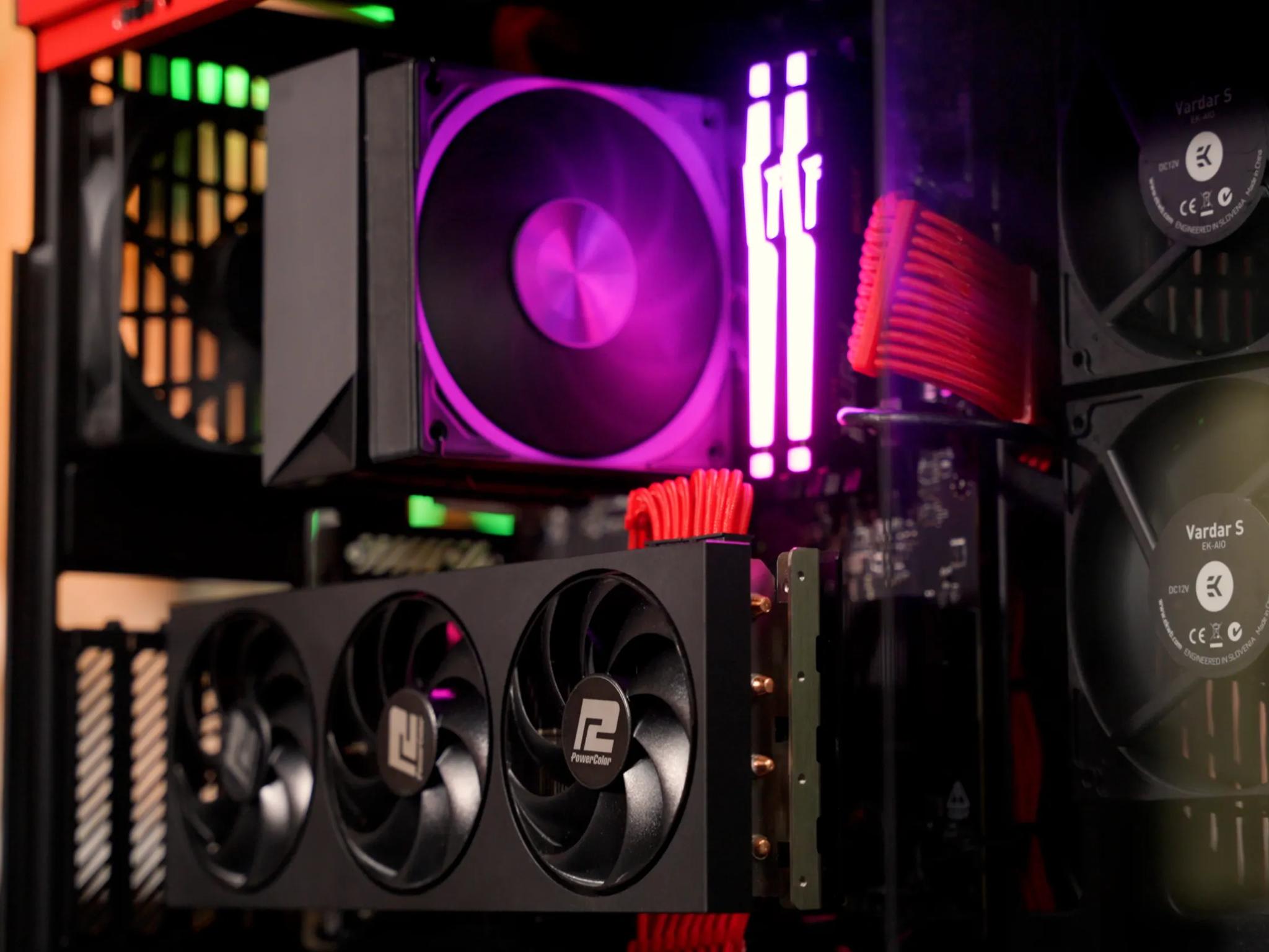 Zach’s Tech Turf | LTT PC Challenge Build – Ryzen 5 7600X + RX 7800 XT