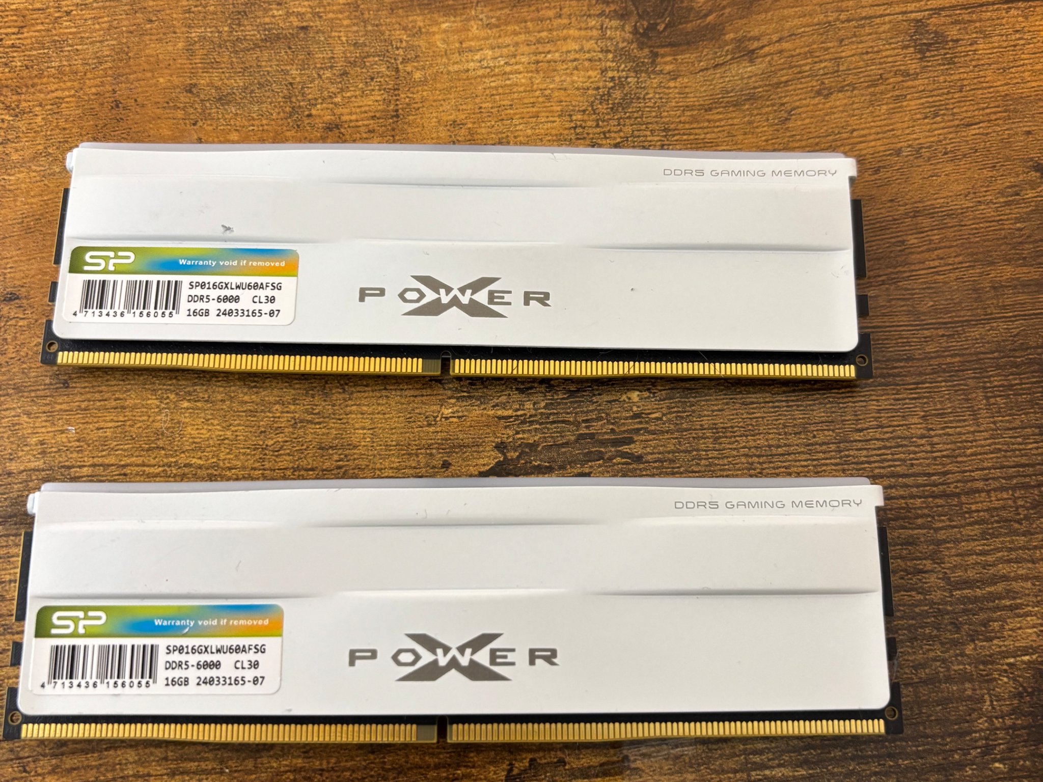 DDR5 RAM