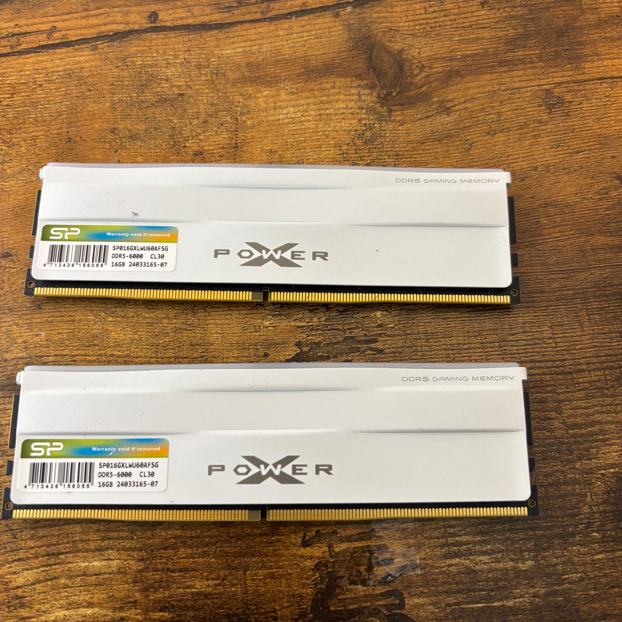 DDR5 RAM