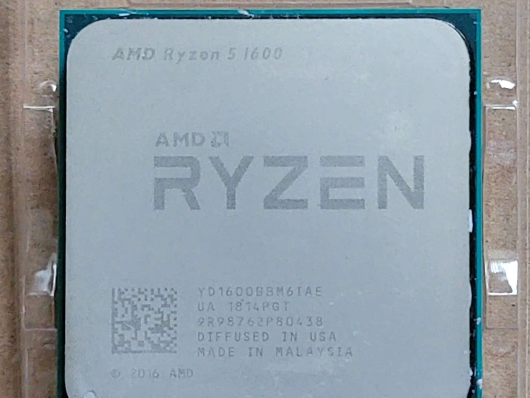 AMD Ryzen 5 1600 3.2 GHz 6-Core Processor - USED